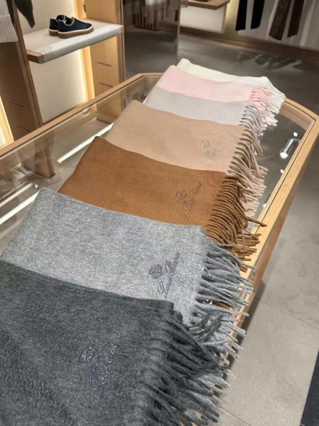 Шарфы Loro Piana 468818