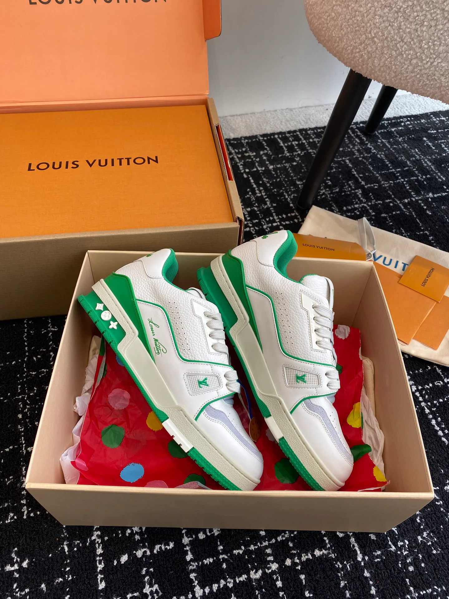 Кроссовки Женские Louis Vuitton 5790891