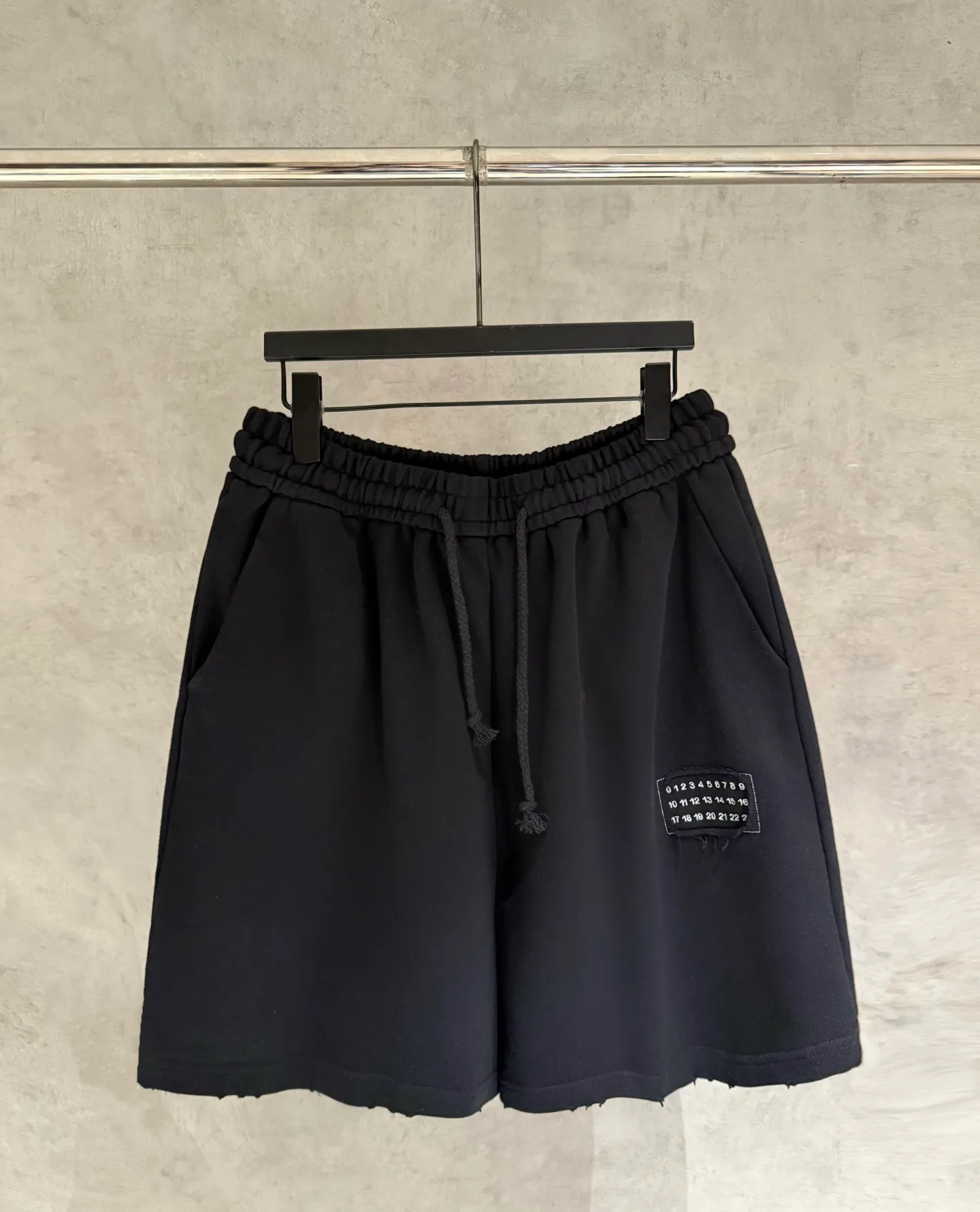 Шорты Мужские Maison Margiela 17610088