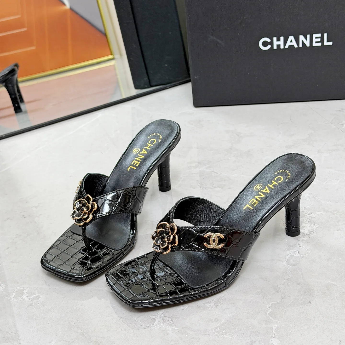 Босоножки Женские Chanel 17335026