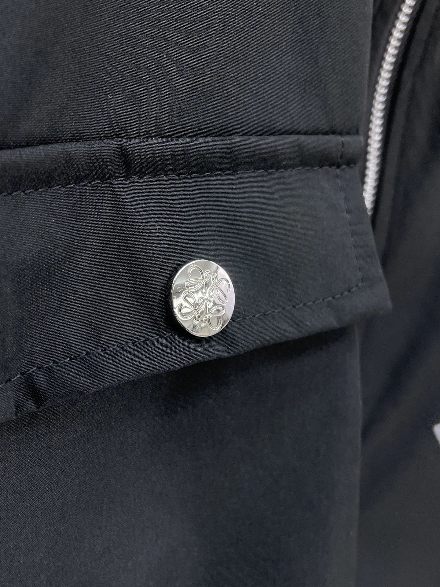 Куртки И Пуховики Мужские Loewe 9352329