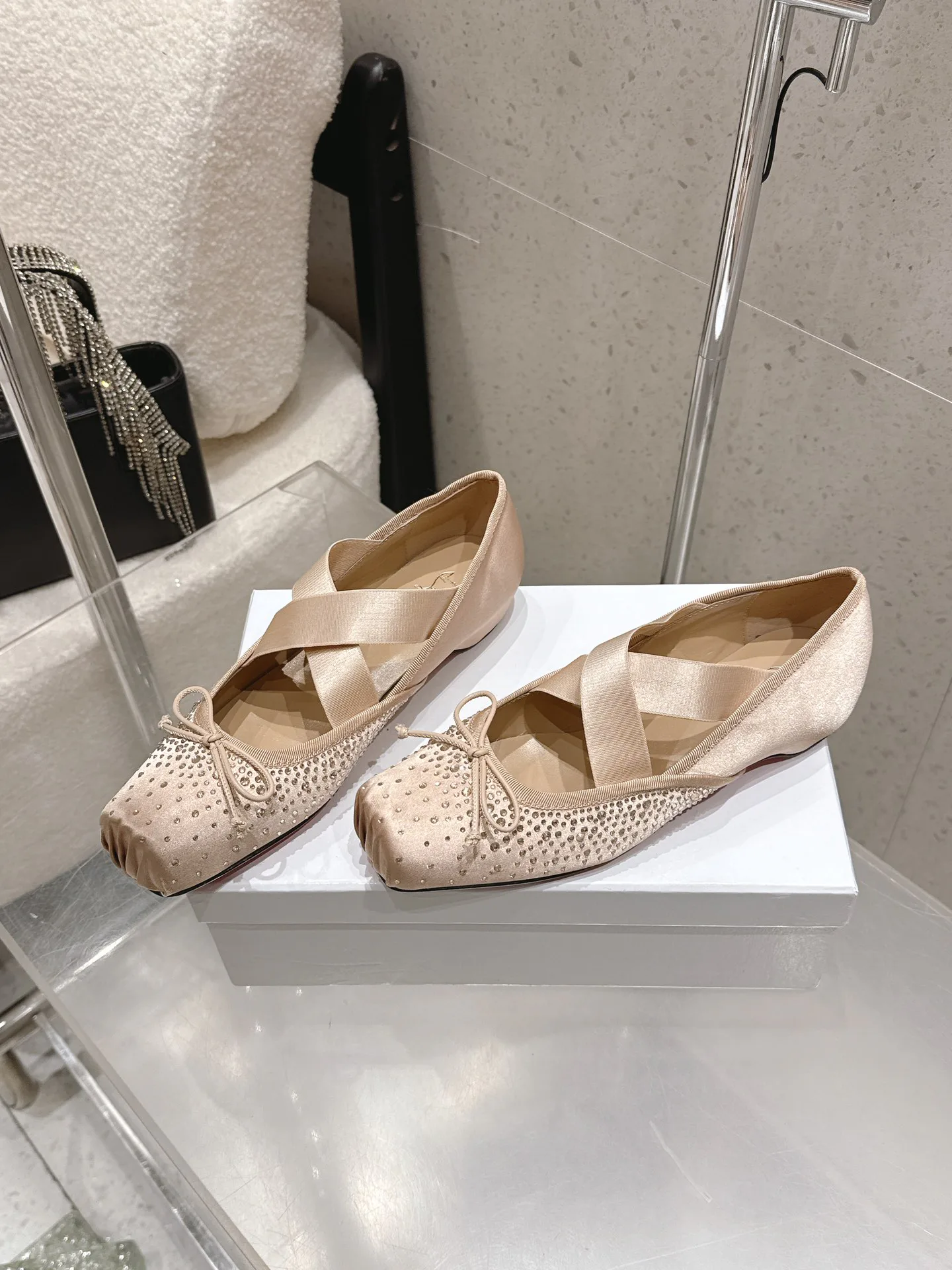 Туфли Женские Christian Louboutin 1731503