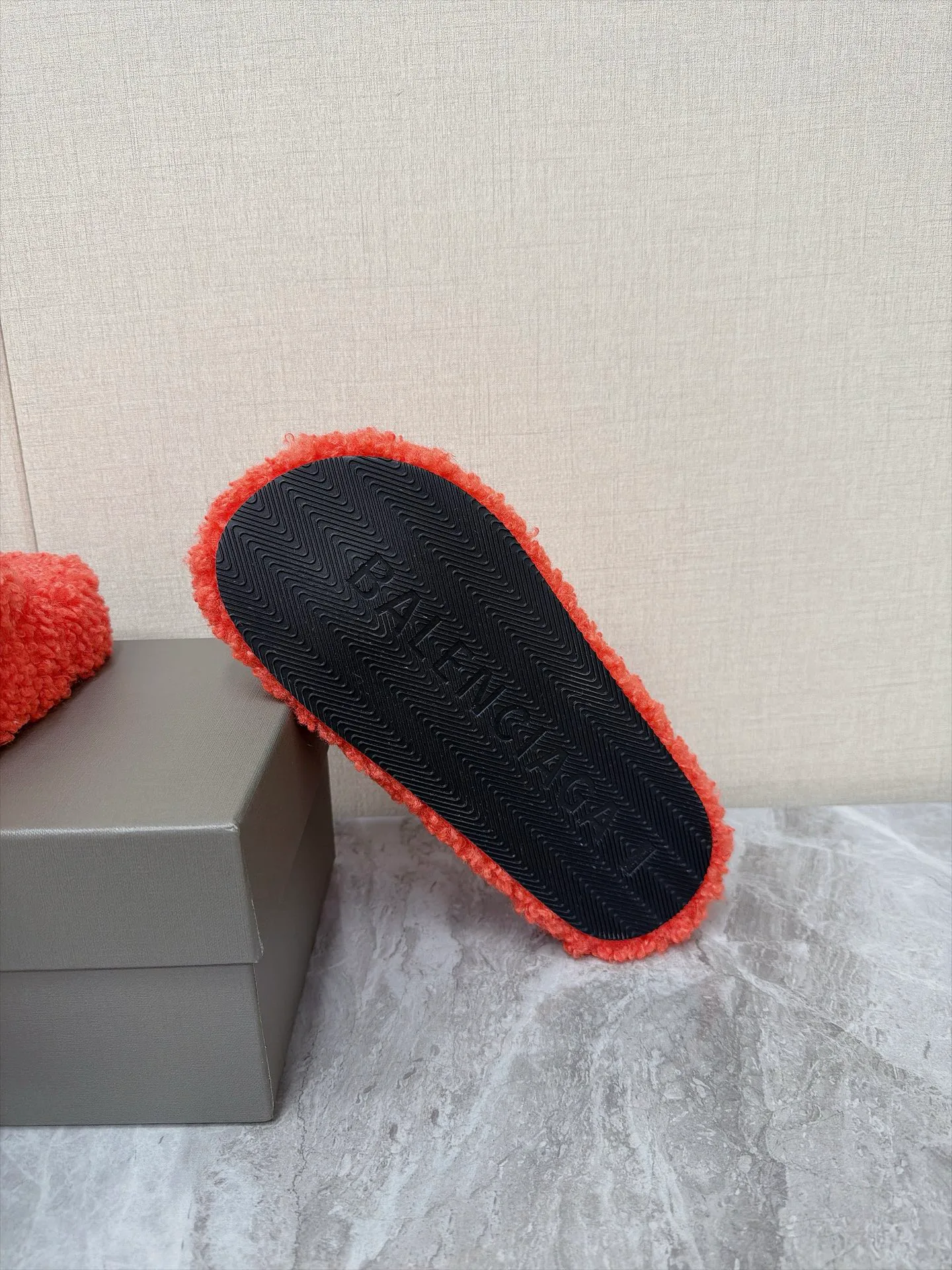 Шлепанцы Женские Balenciaga 18011844