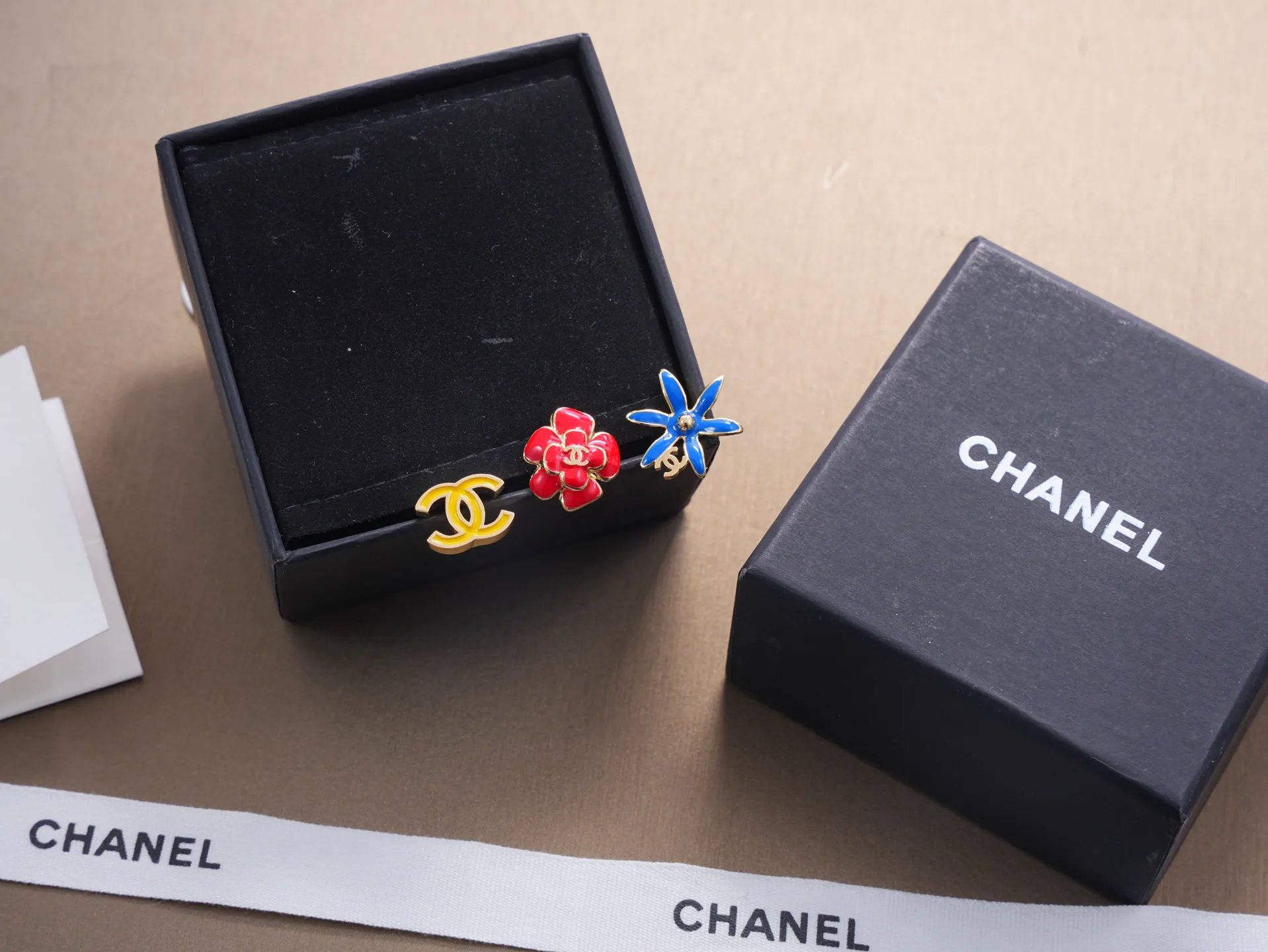 Бижутерия Chanel 5444537