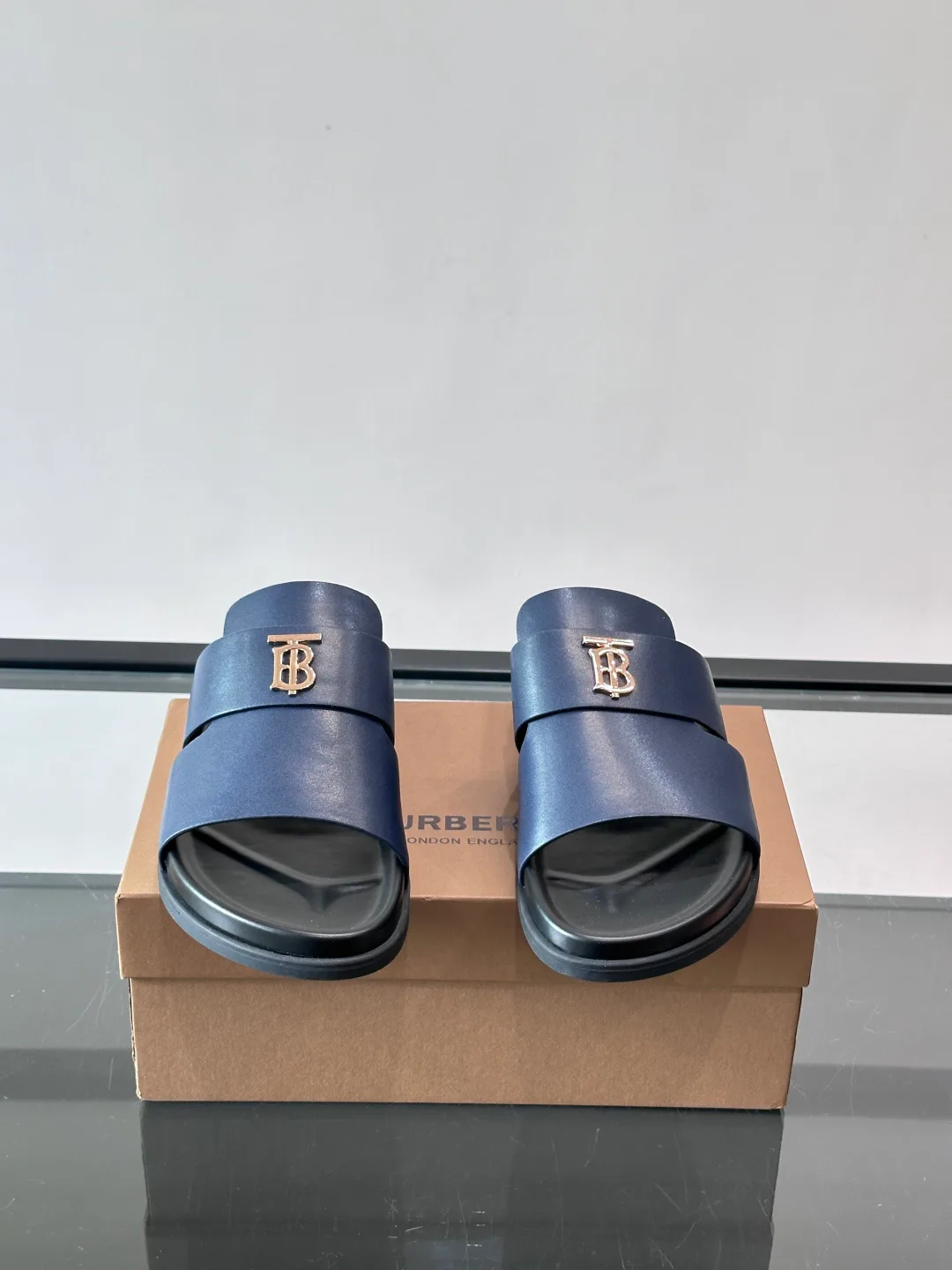 Сандалии Мужские Burberry 13546898