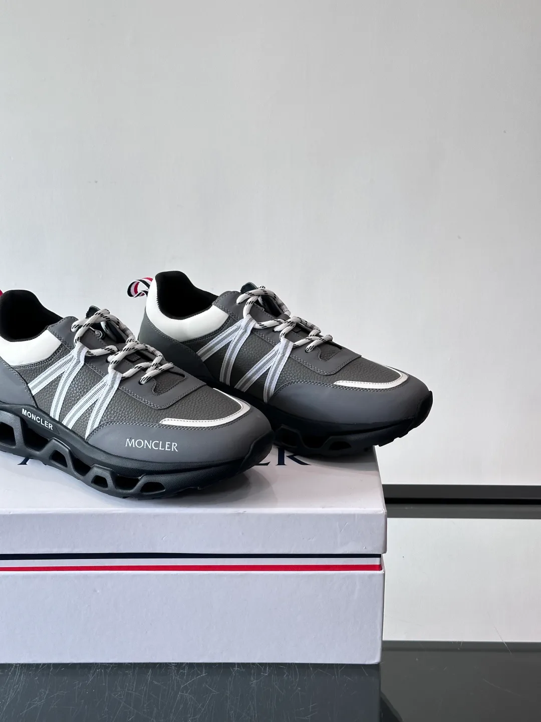 Кроссовки Мужские Moncler 1072313