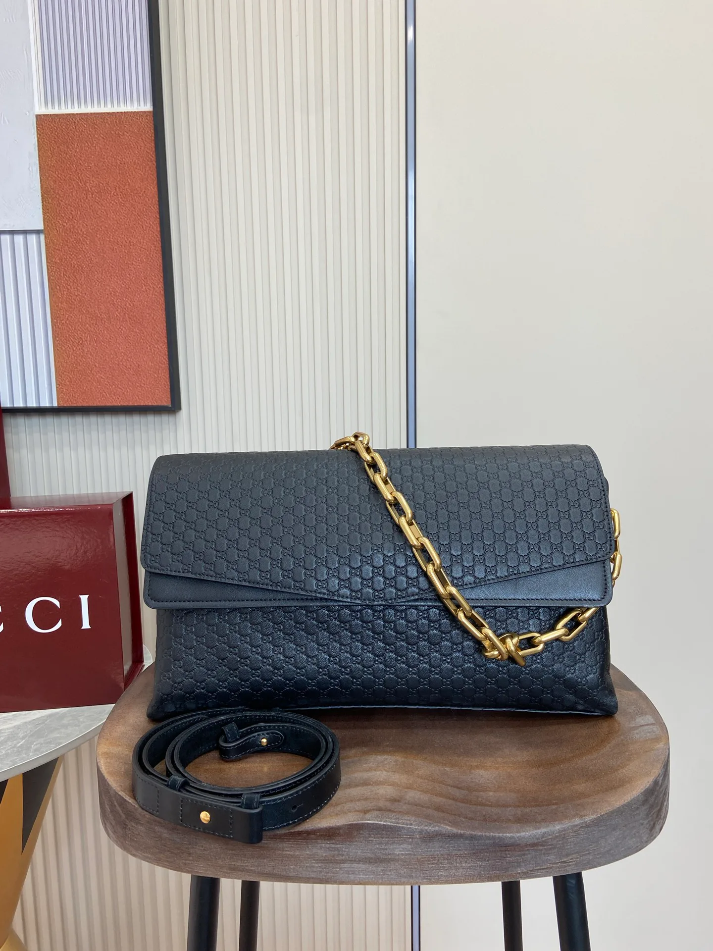 Классические Сумки Женские Gucci 11488248