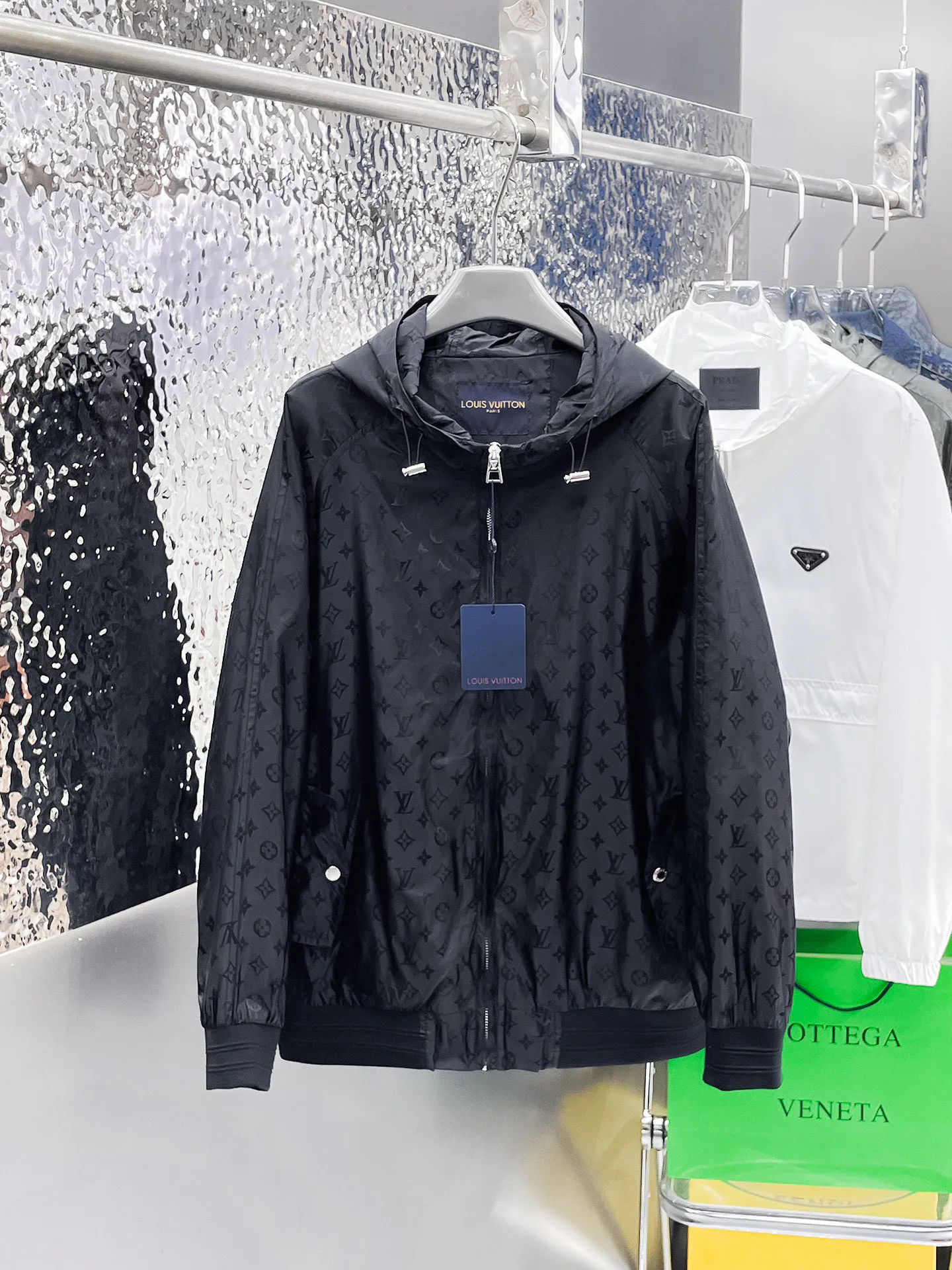 Куртки И Пуховики Мужские Louis Vuitton 9352365