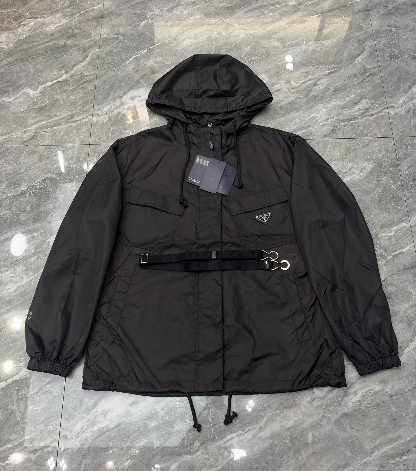 Куртки И Пуховики Женские Prada 14609923