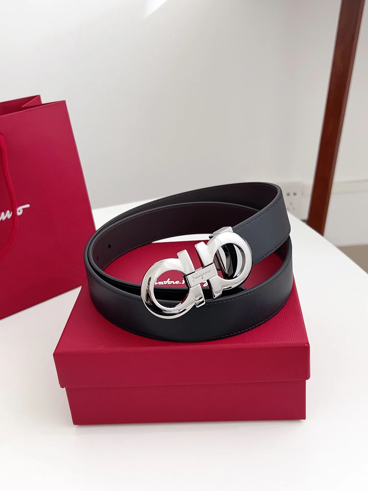 Поясные Сумки Женские Salvatore Ferragamo 5511903