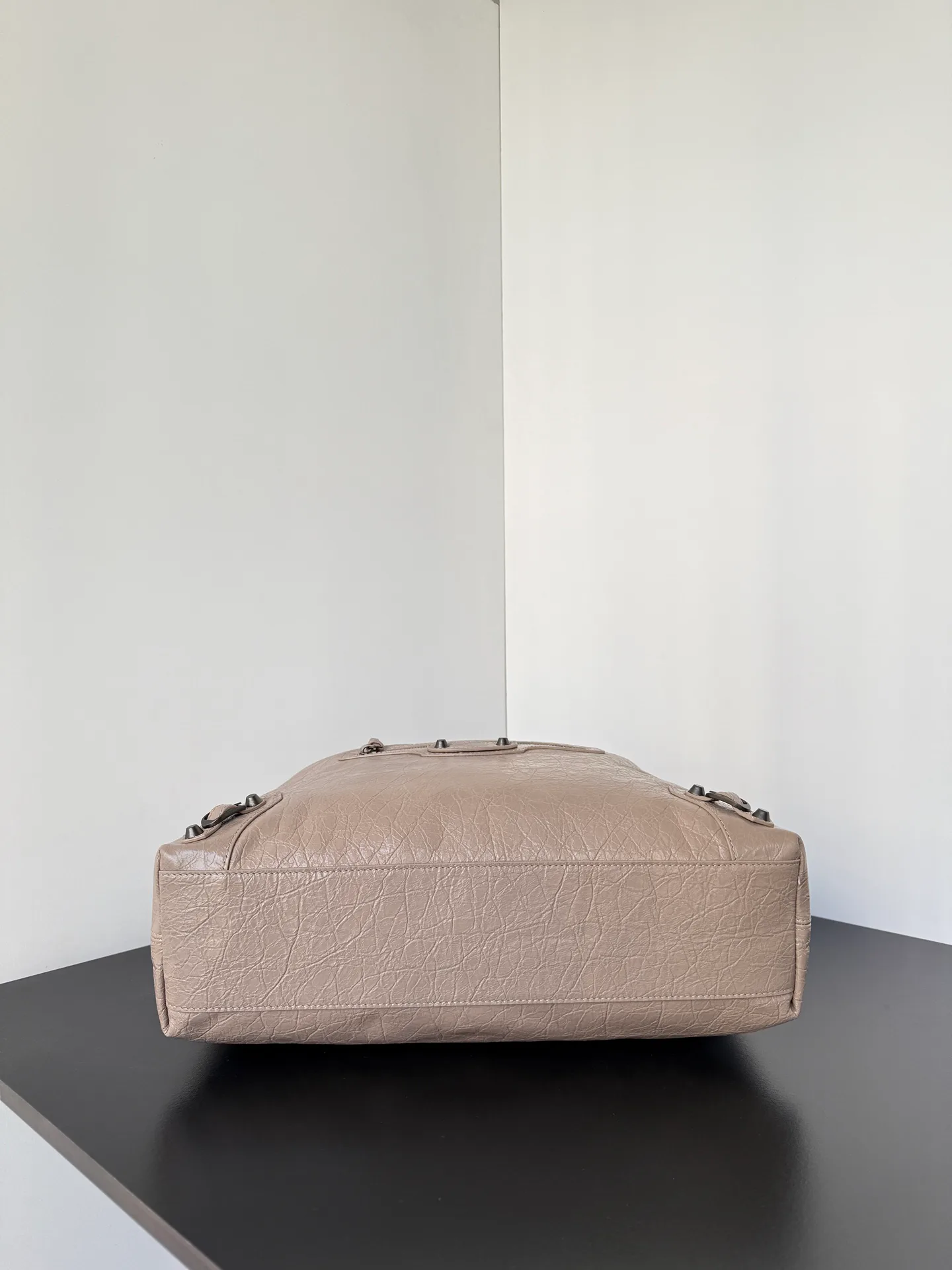 Сумки На Ремне Женские Balenciaga 11386855