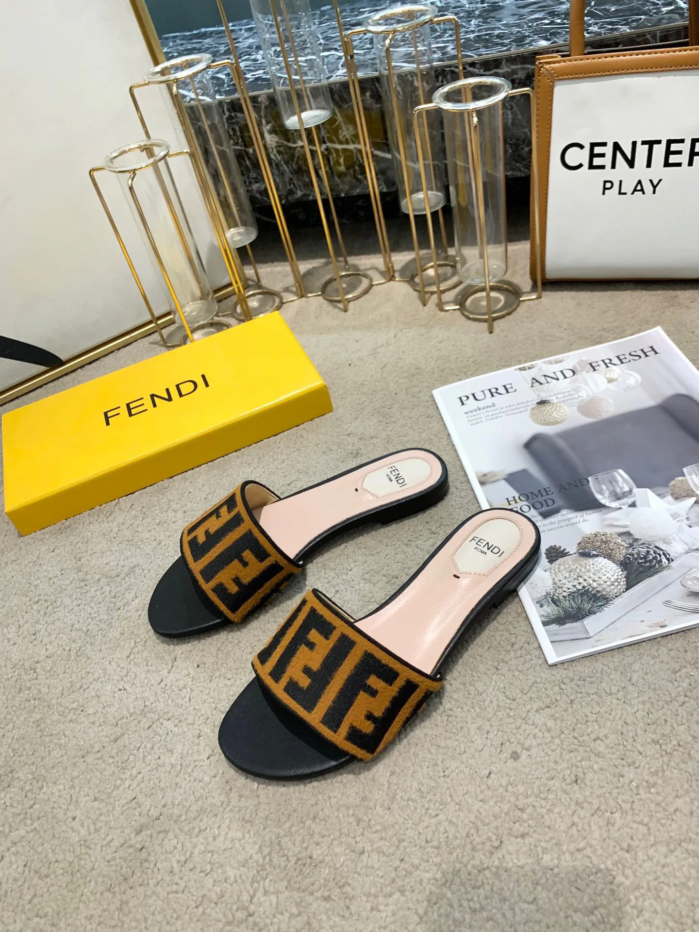 Шлепанцы Женские Fendi 14159