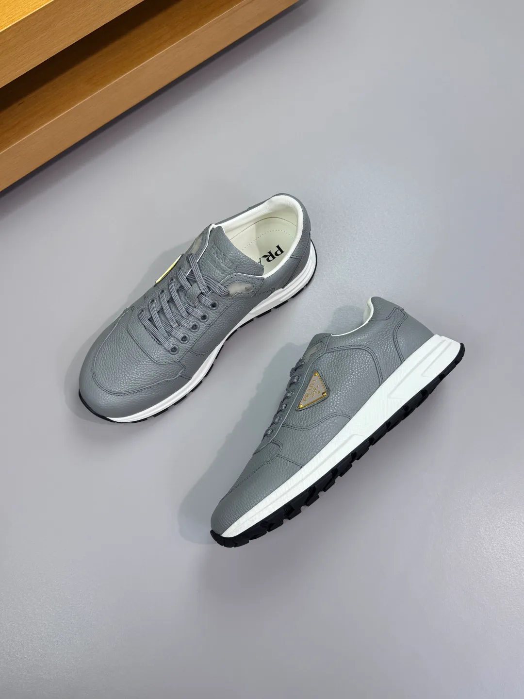 Кроссовки Мужские Prada 115768