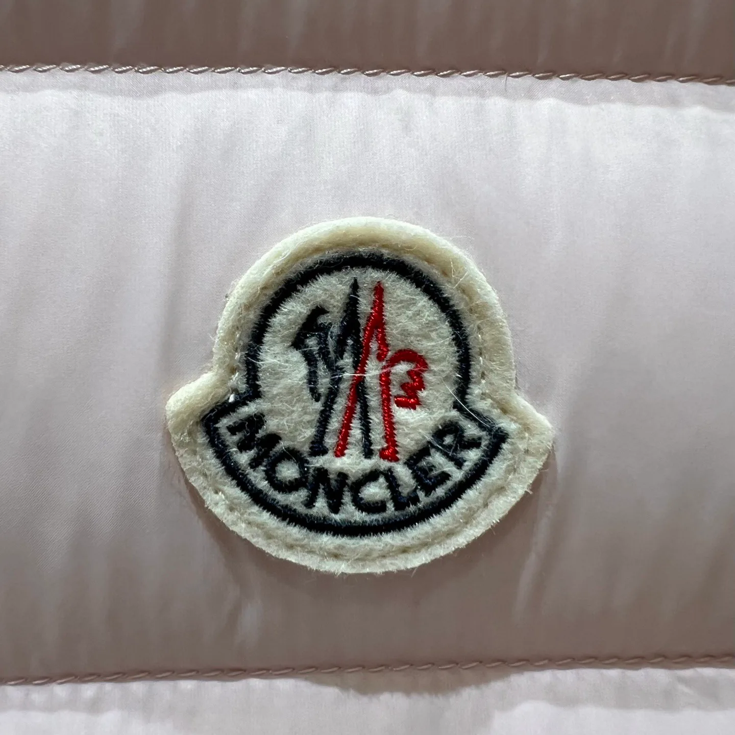 Жилеты Женские Moncler 18110909
