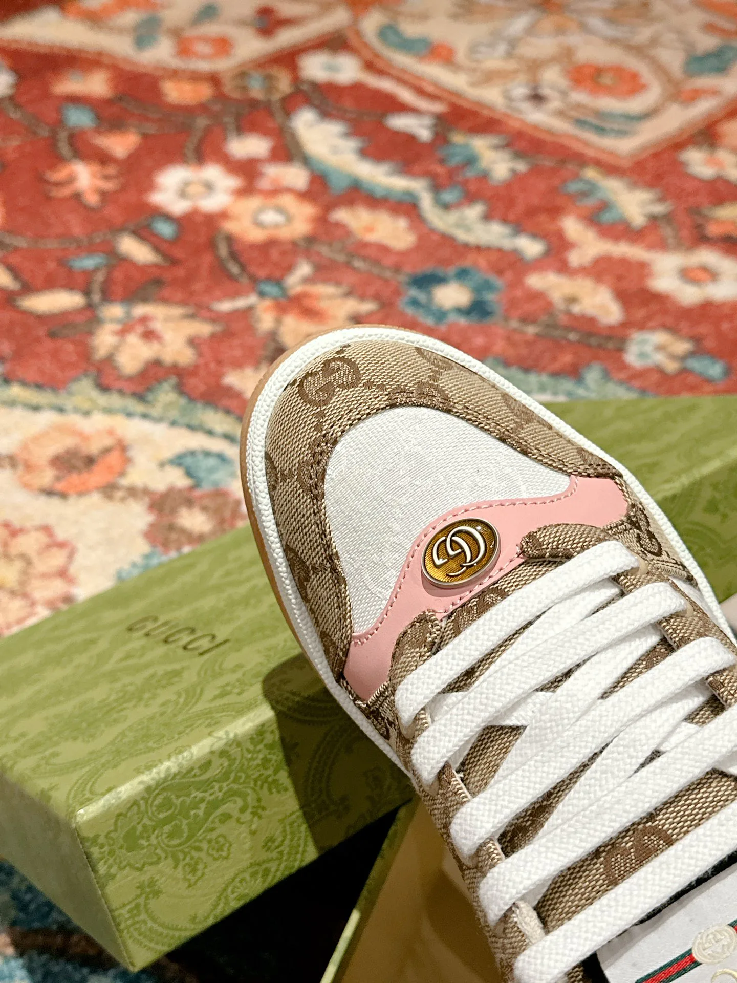 Кроссовки Женские Gucci 17956664
