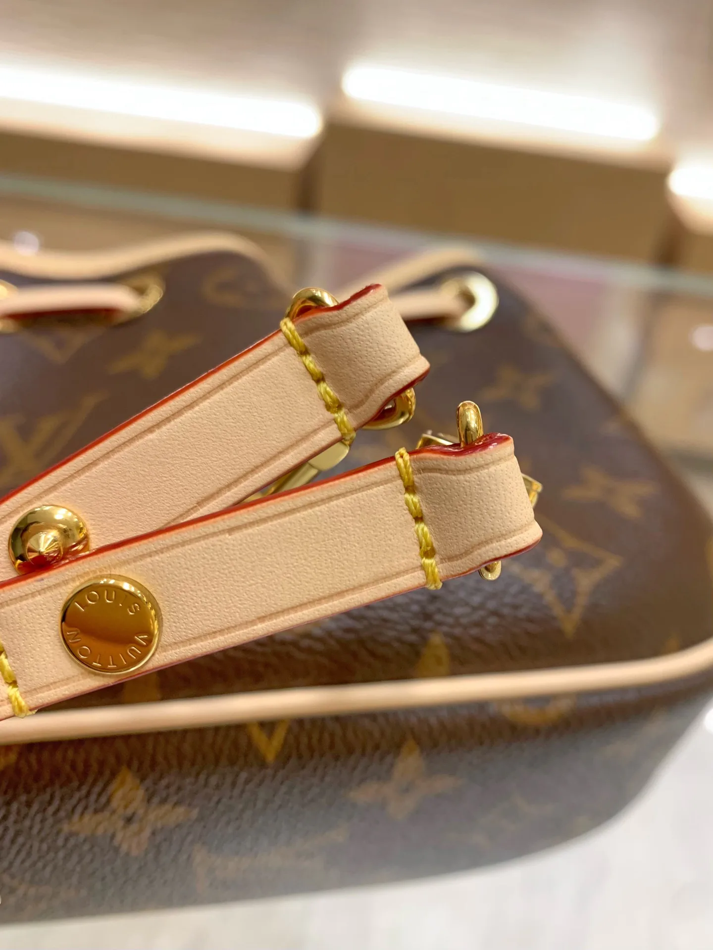 Классические Сумки Женские Louis Vuitton 17303176