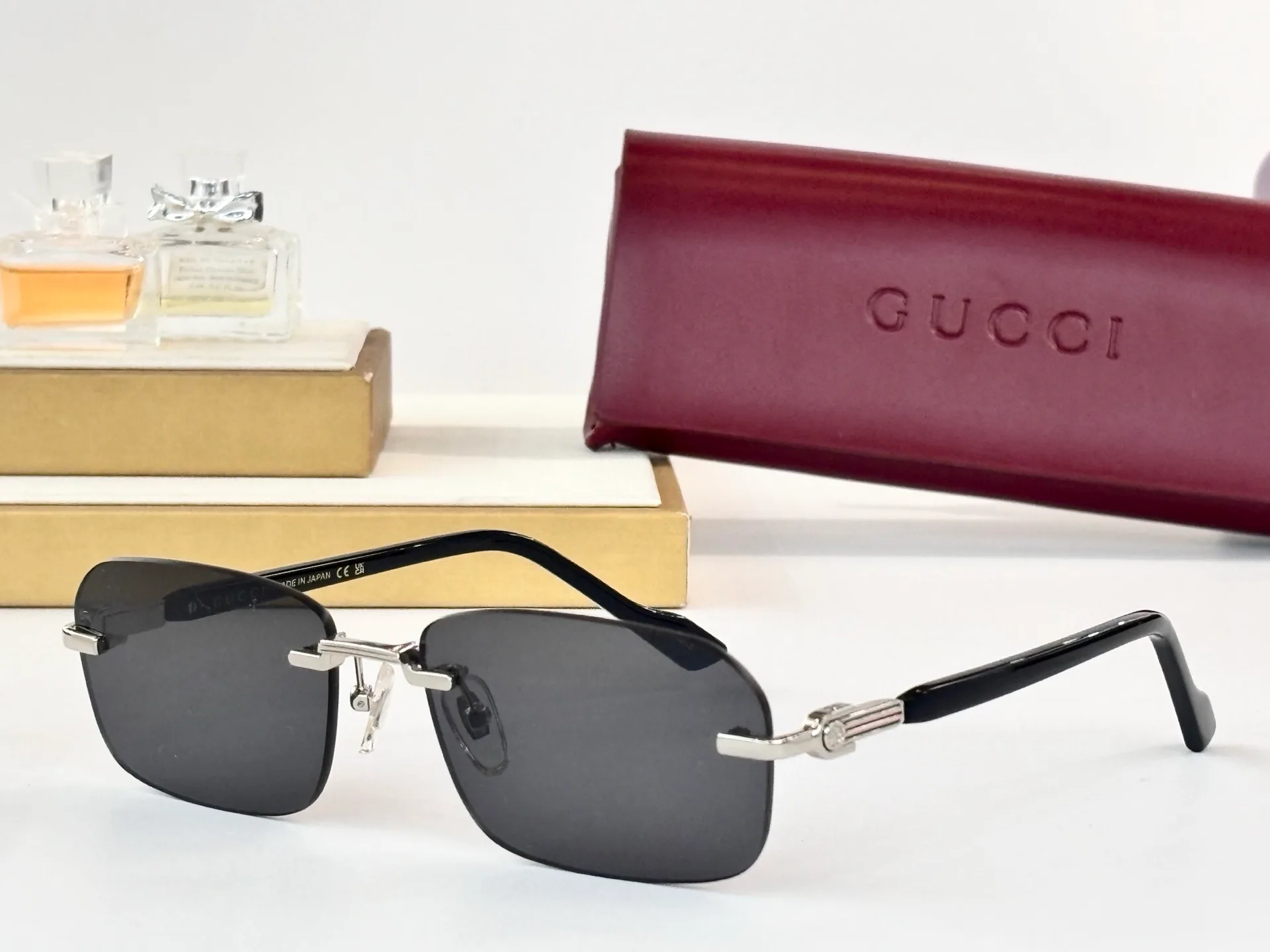 Очки Gucci 13147315