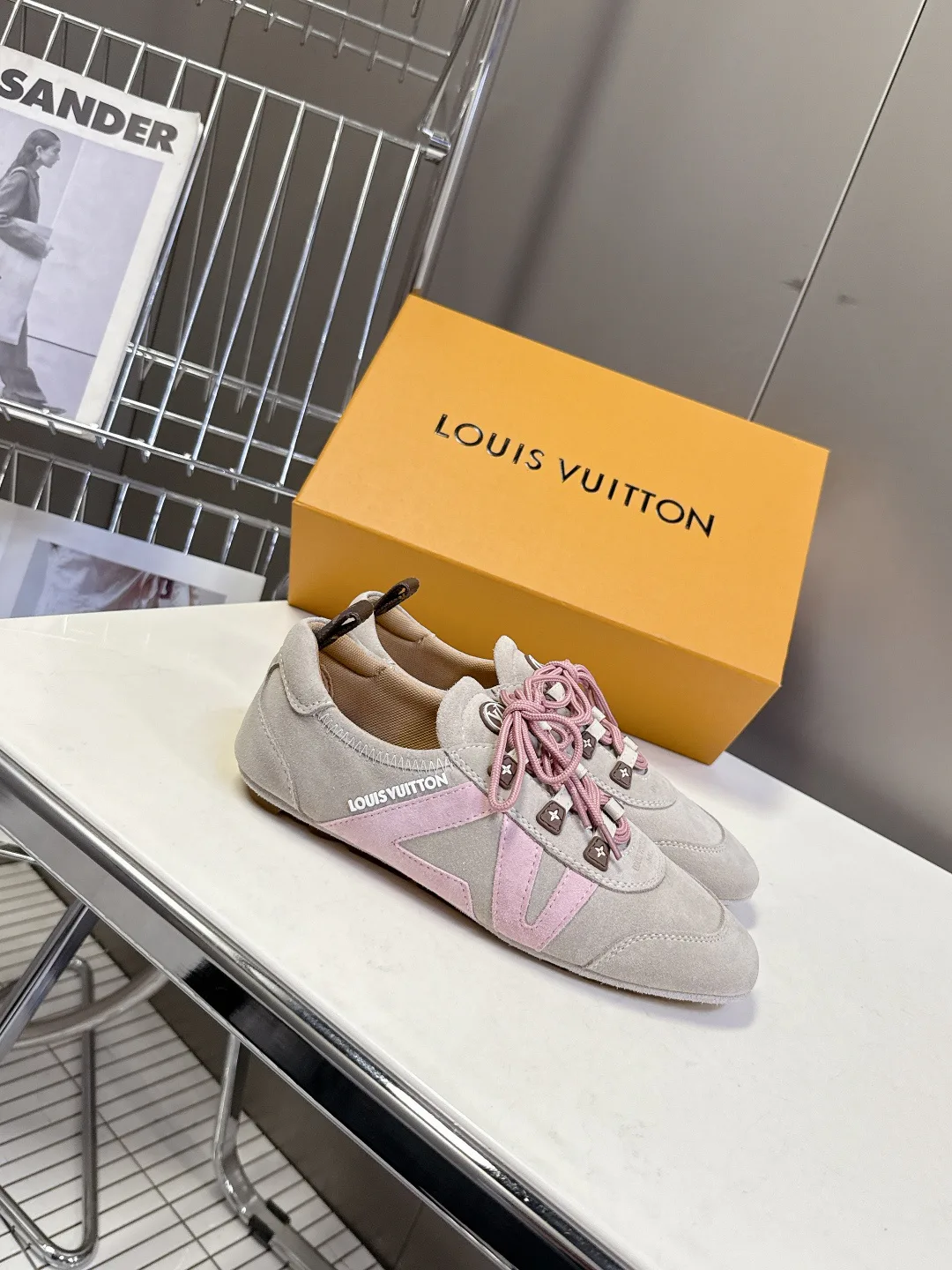 Кроссовки Женские Louis Vuitton 1480752