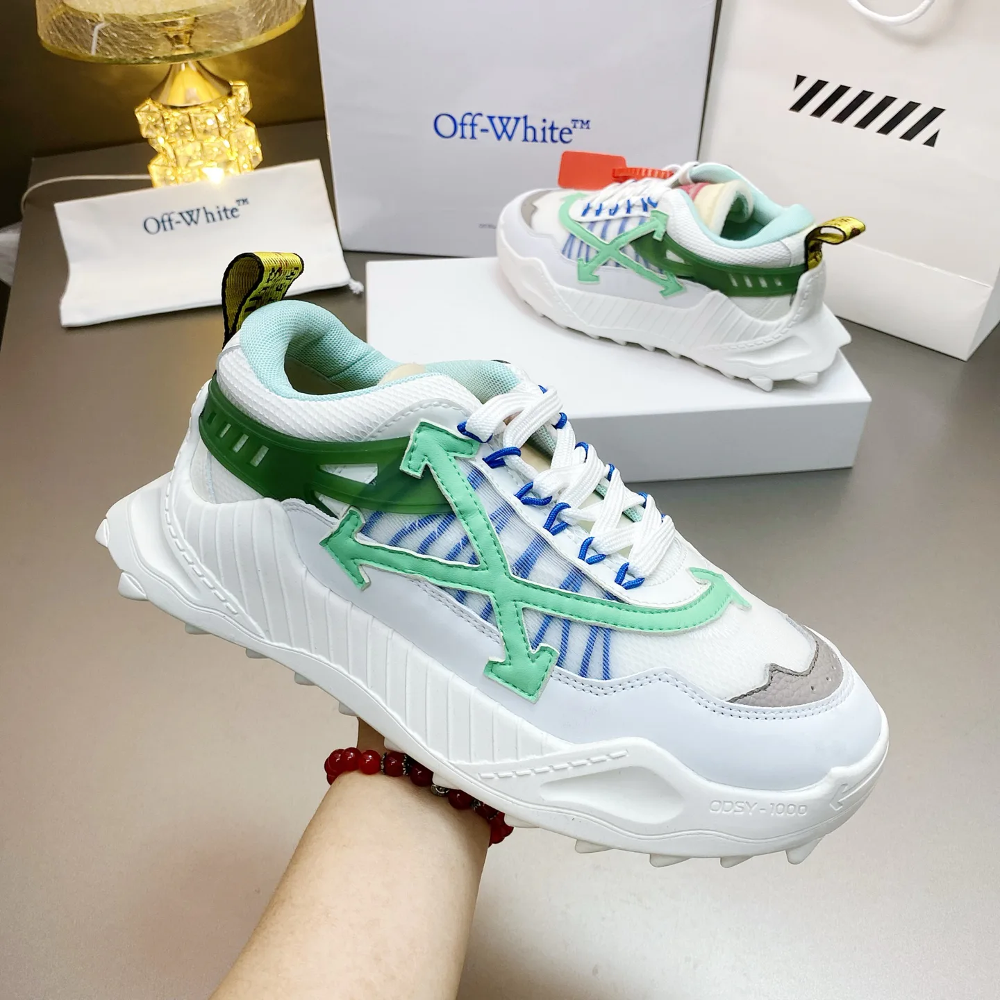 Кроссовки Женские Off-White 17530525