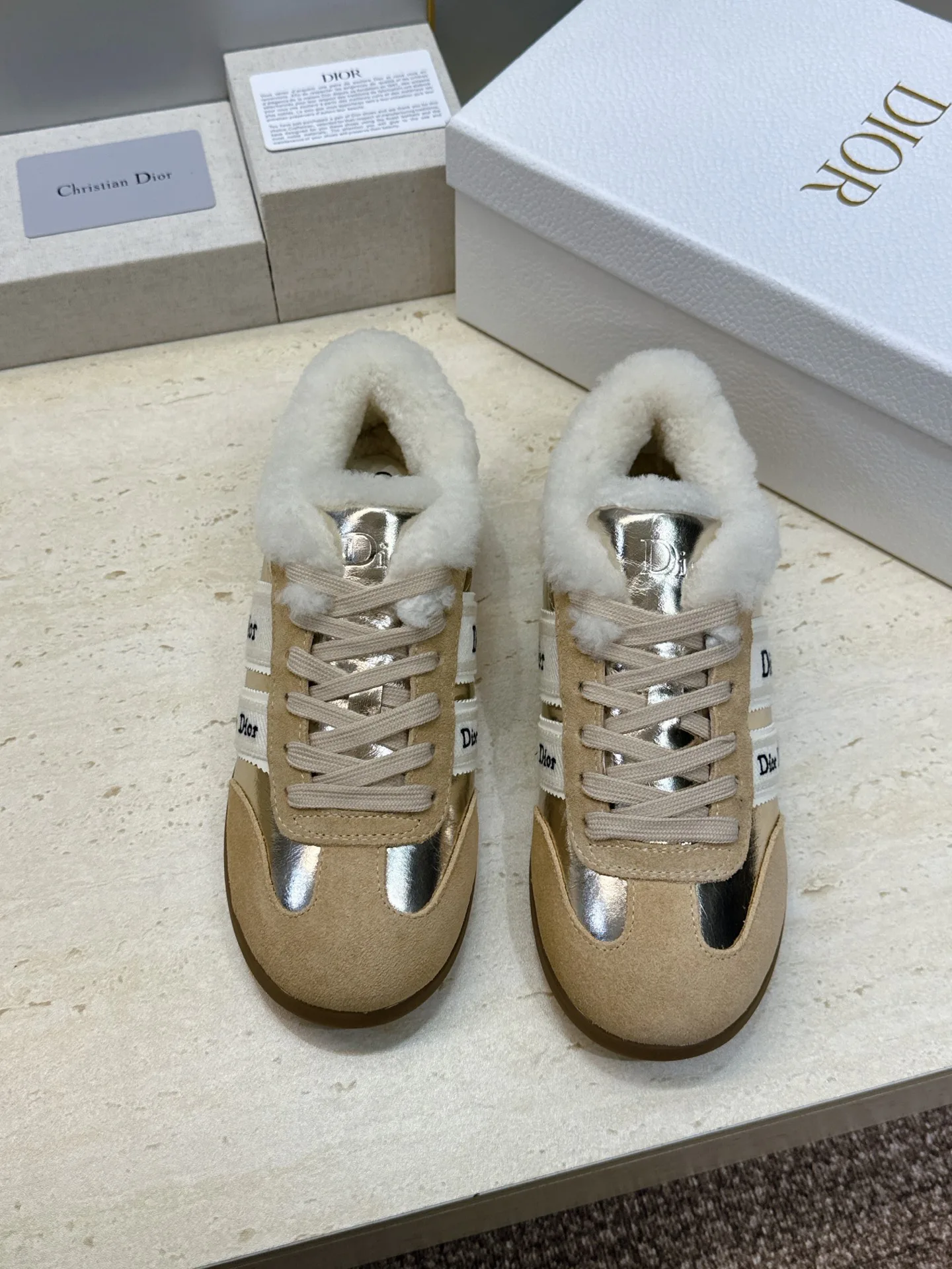 Кроссовки Женские Christian Dior 18247828