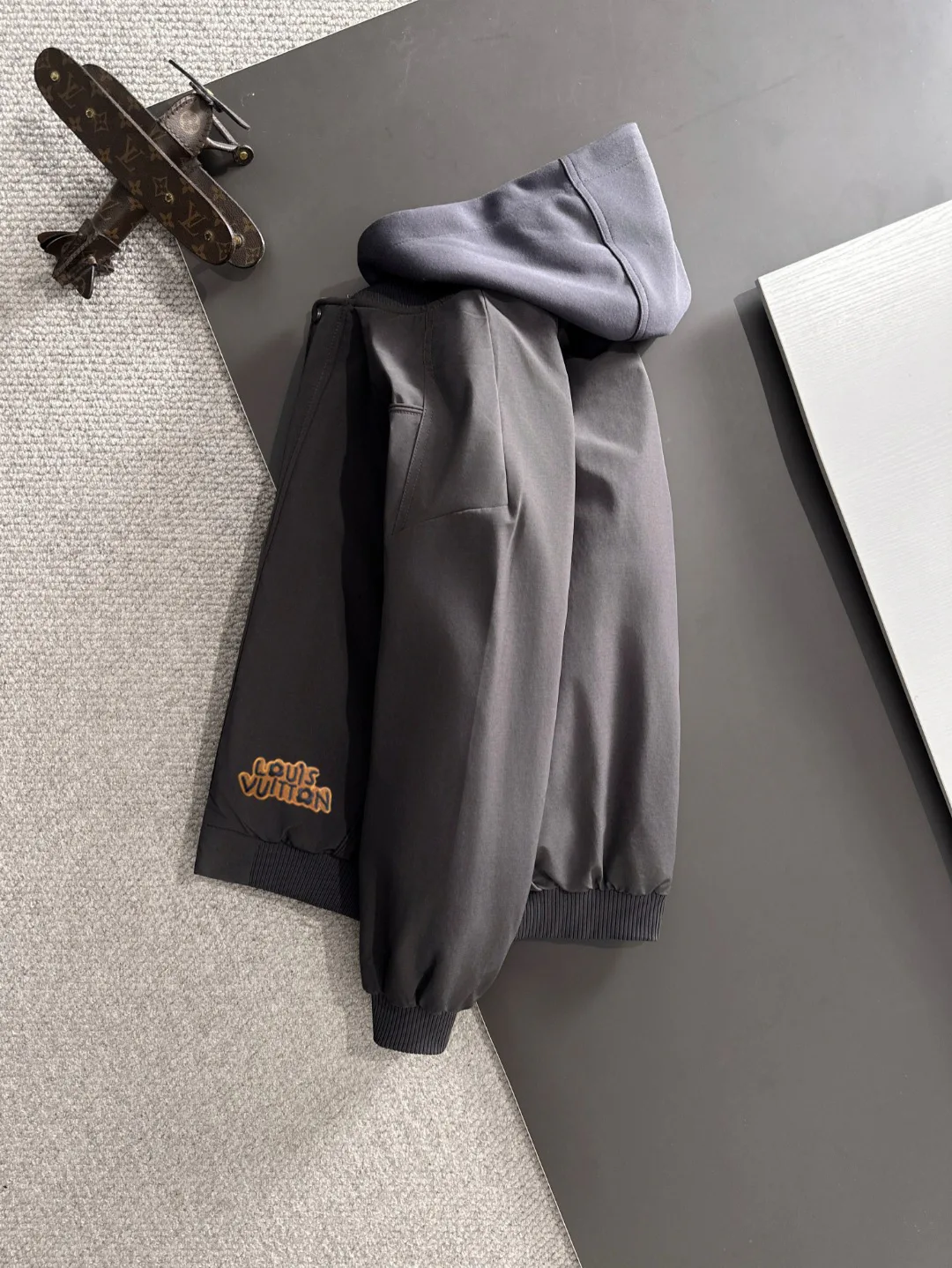 Куртки И Пуховики Мужские Louis Vuitton 725981