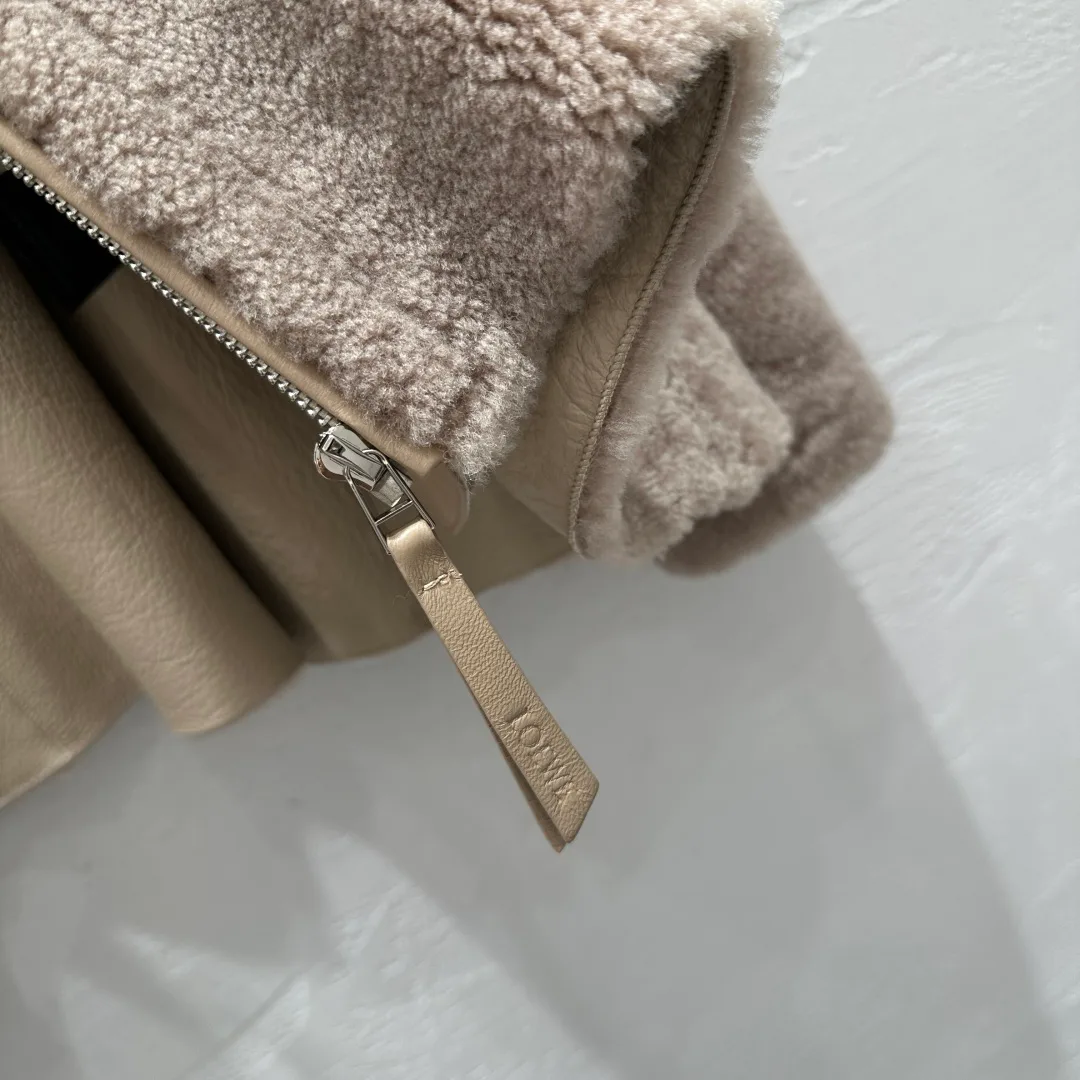 Кожаные Куртки И Дублёнки Женские Loewe 558872