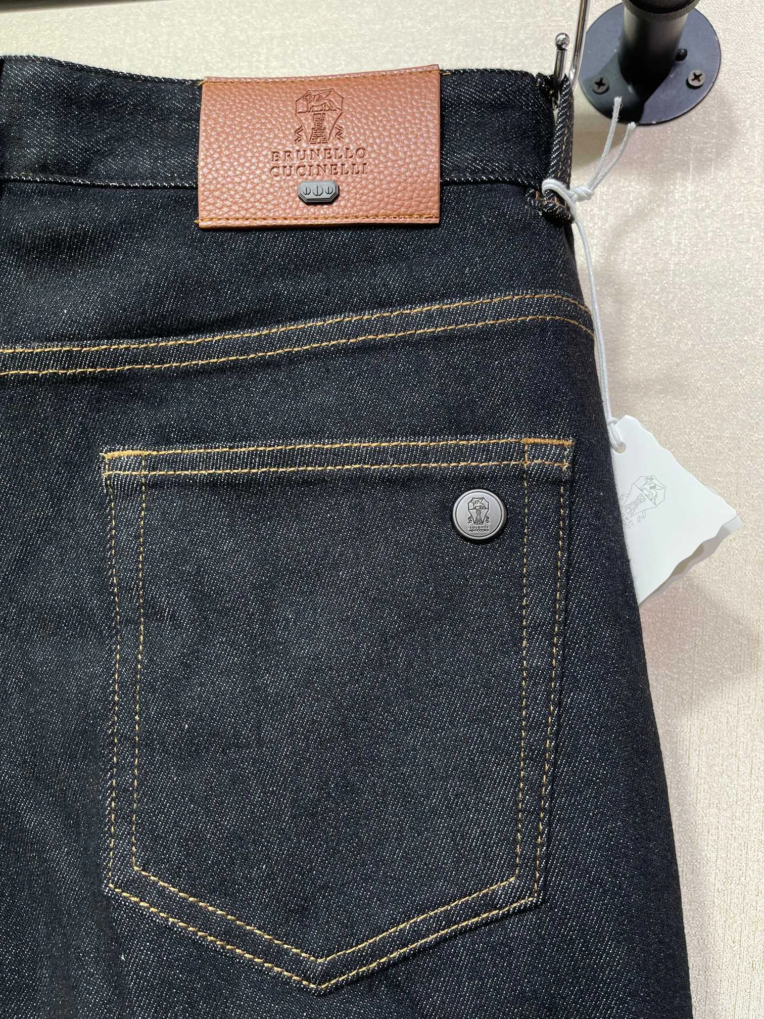 Джинсы Мужские Brunello Cucinelli 12551802