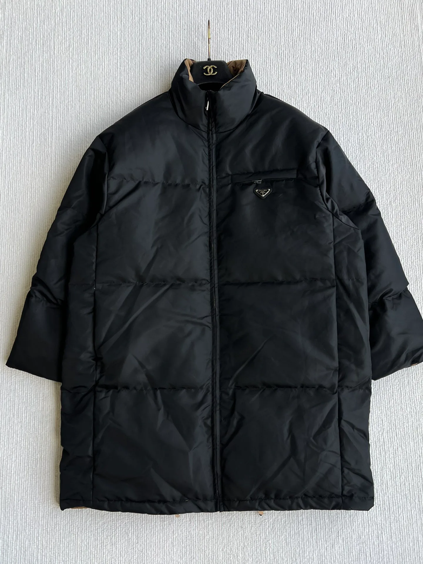Куртки И Пуховики Женские Prada 19074892
