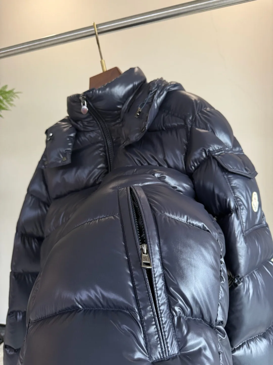 Куртки И Пуховики Мужские Moncler 1073509