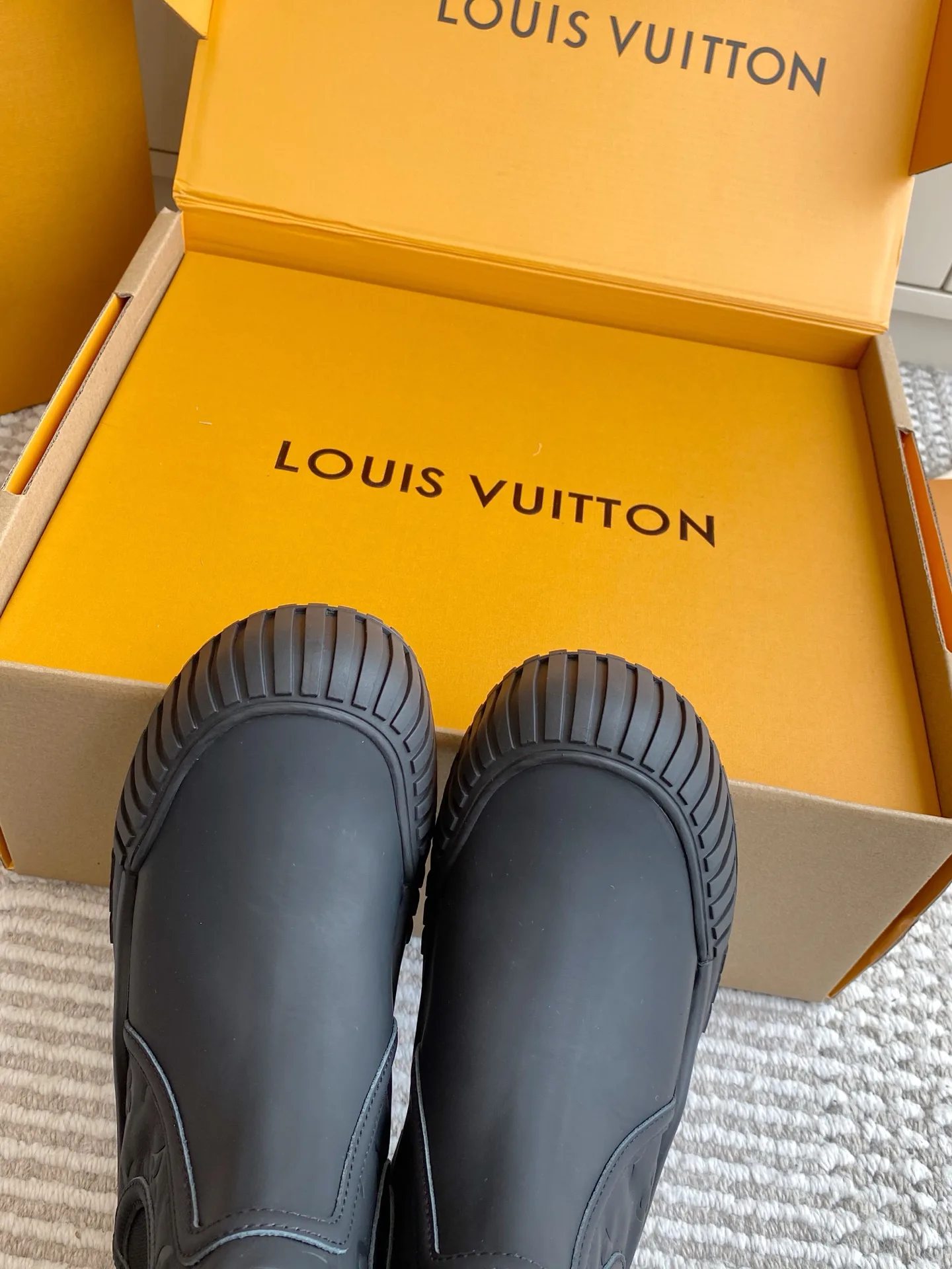 Ботинки Женские Louis Vuitton 19667921