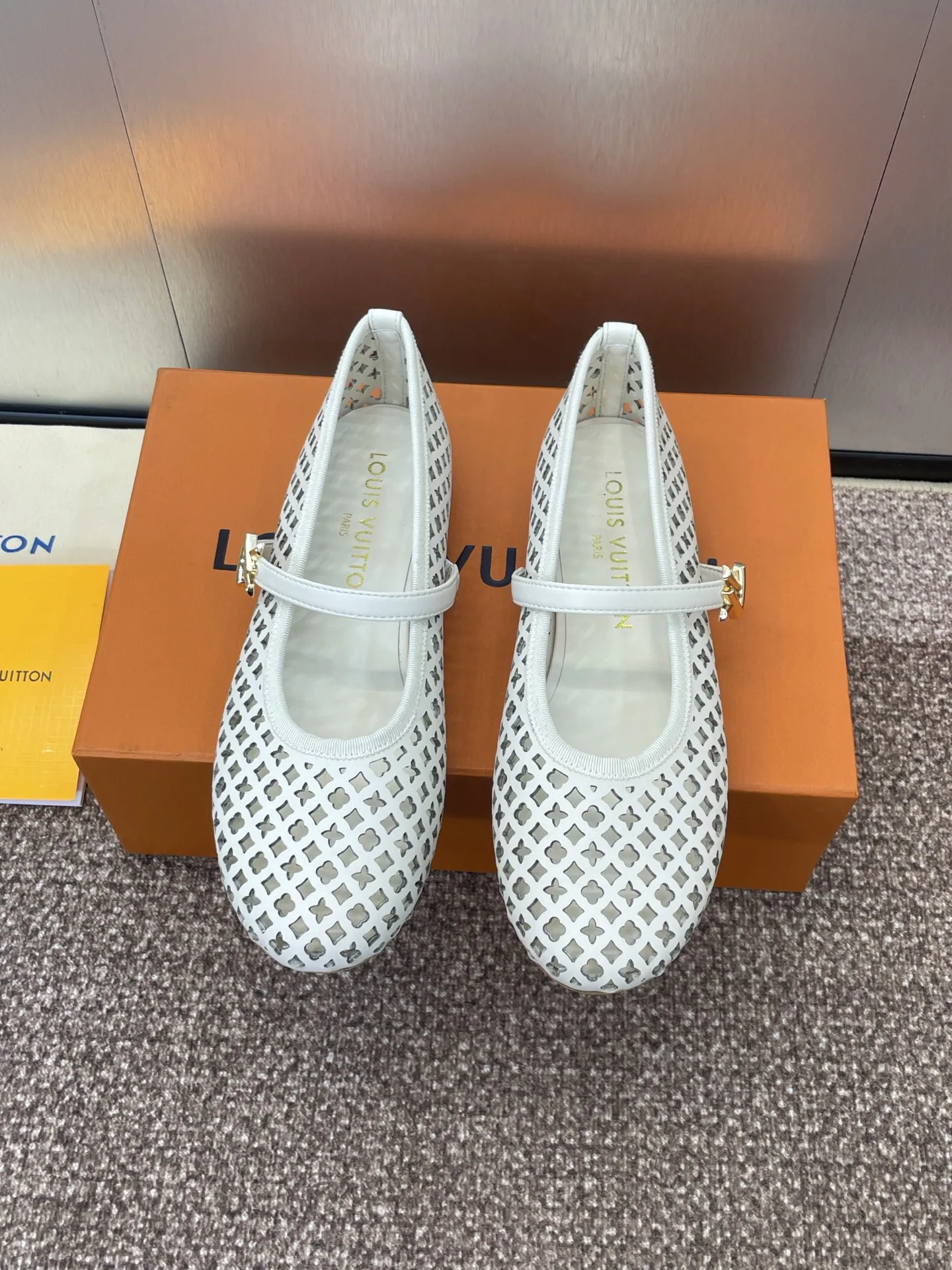 Туфли Женские Louis Vuitton 13346518