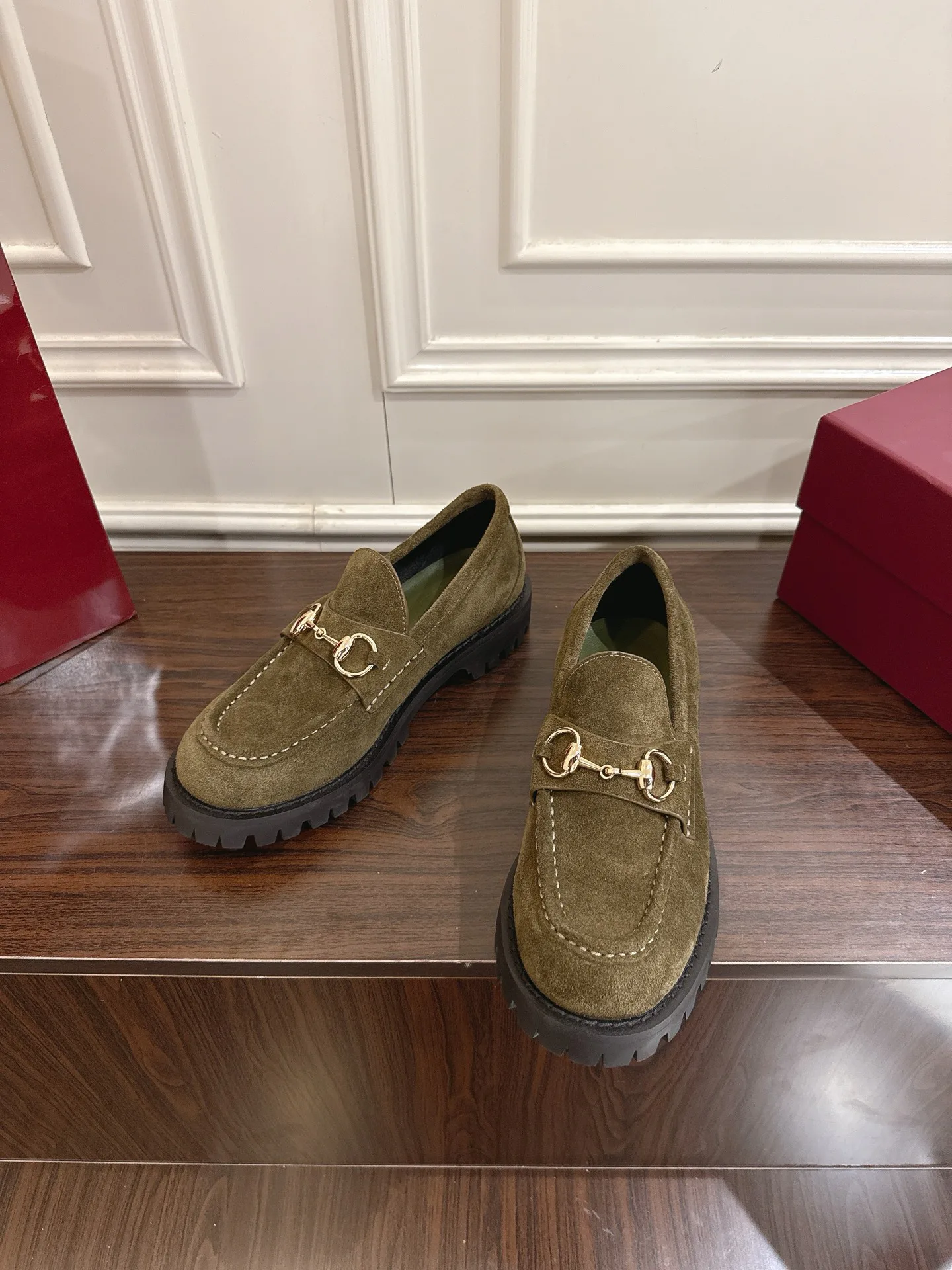 Лоферы И Мокасины Женские Gucci 18889296