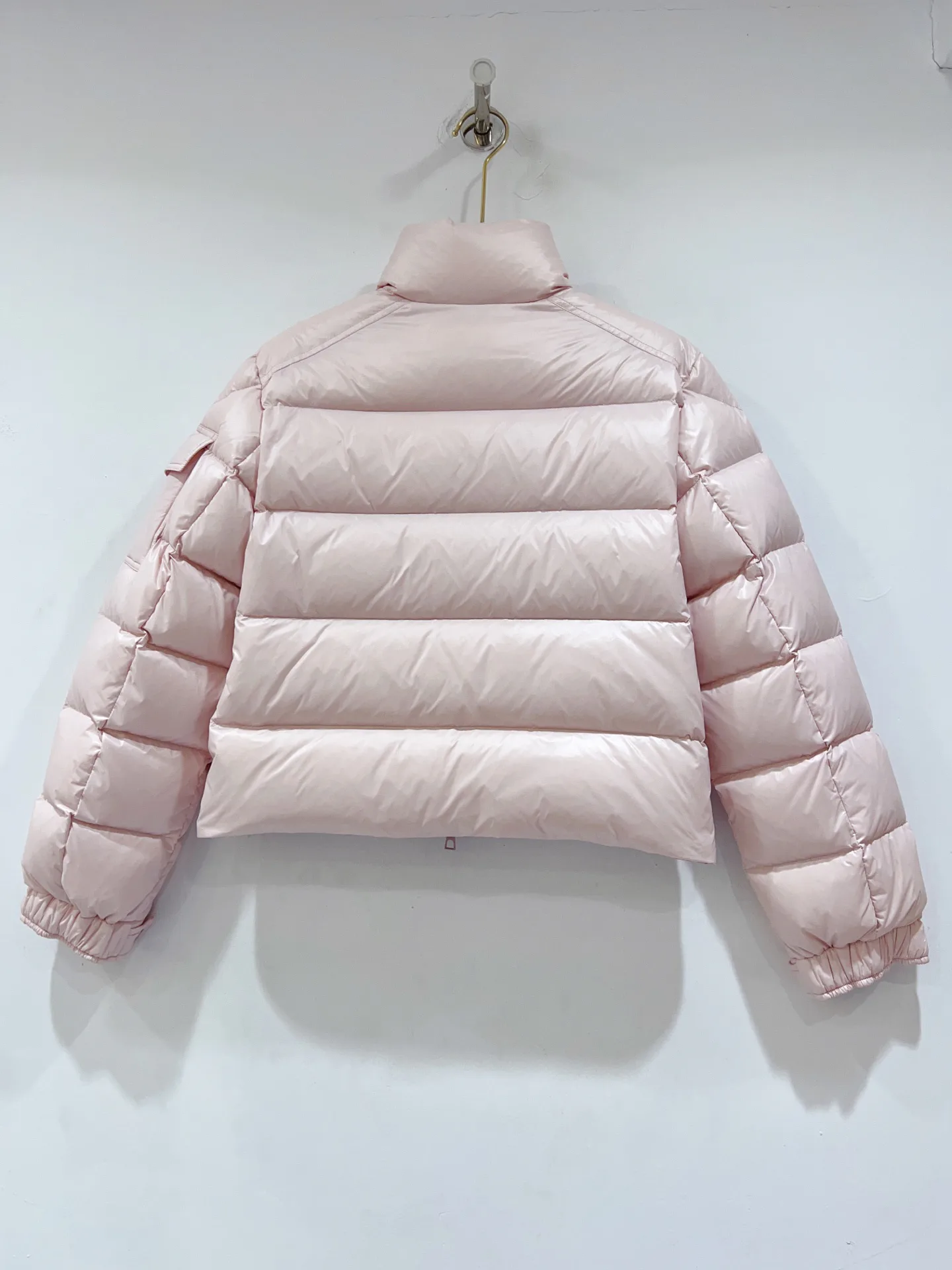 Куртки И Пуховики Женские Moncler 18368423