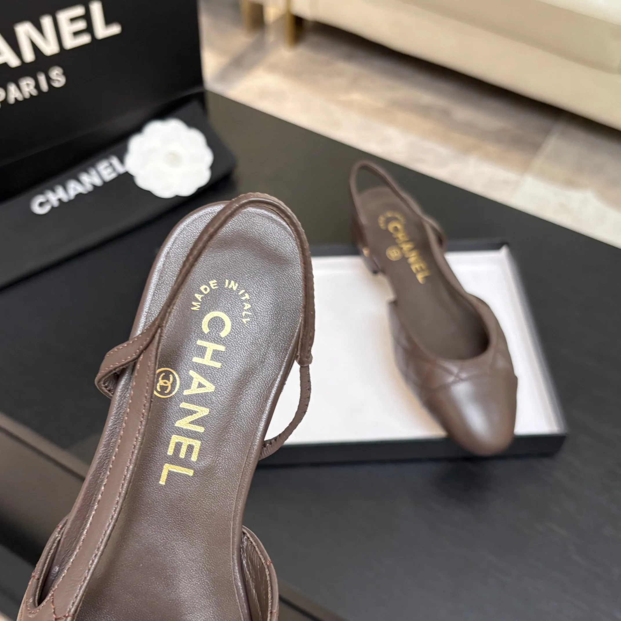 Босоножки Женские Chanel 17730814
