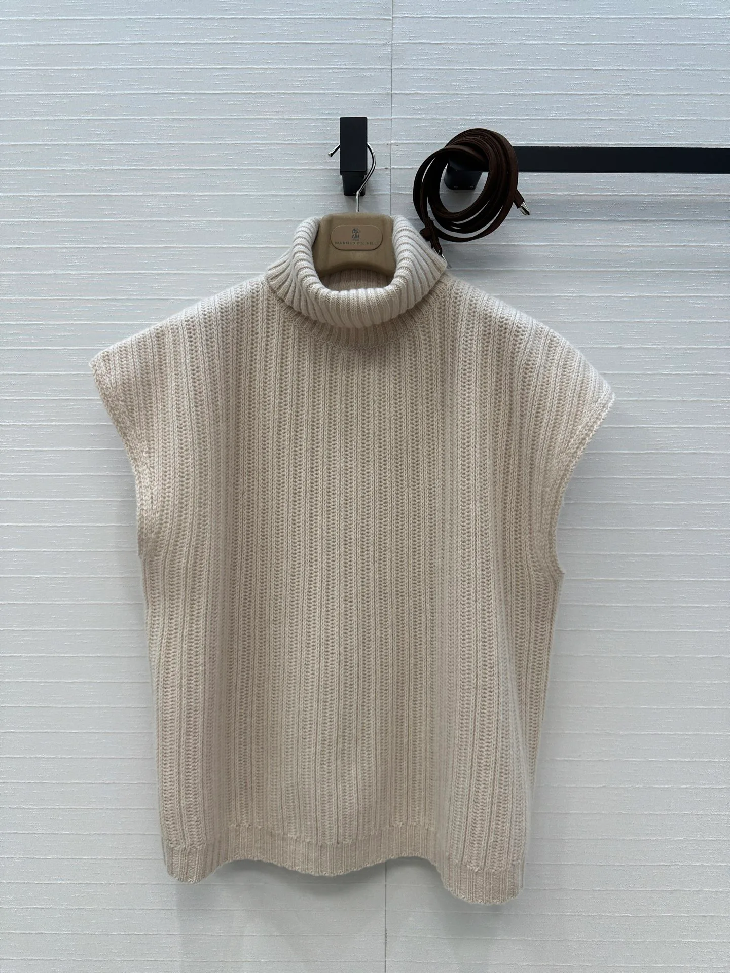 Жилеты Женские Brunello Cucinelli 275110