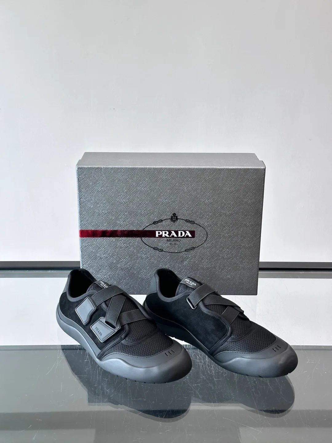 Кроссовки Мужские Prada 17322799