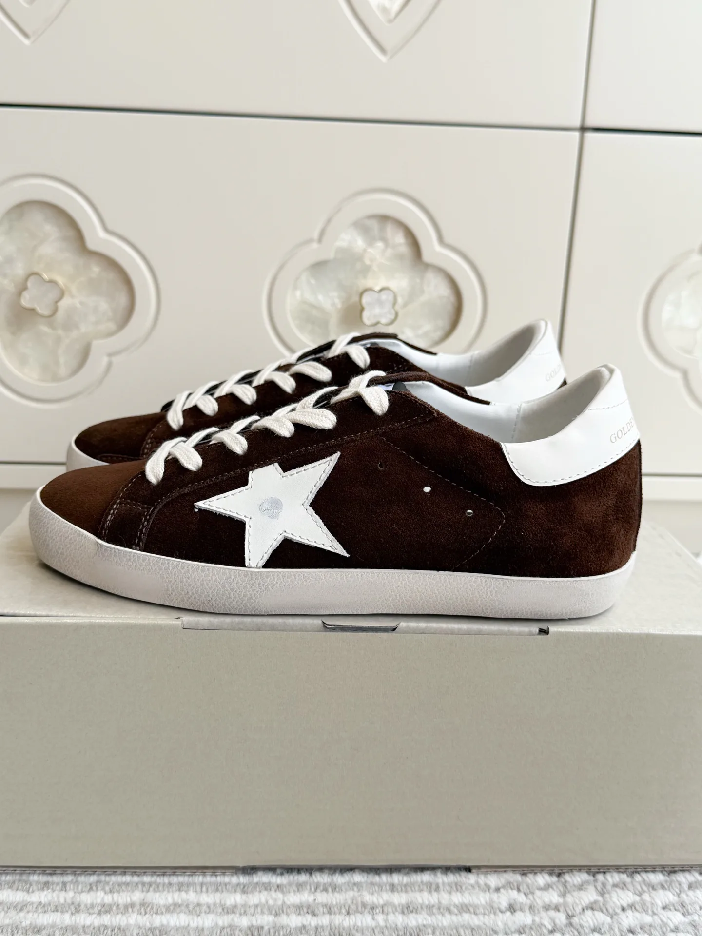 Кроссовки Женские Golden Goose 18360499