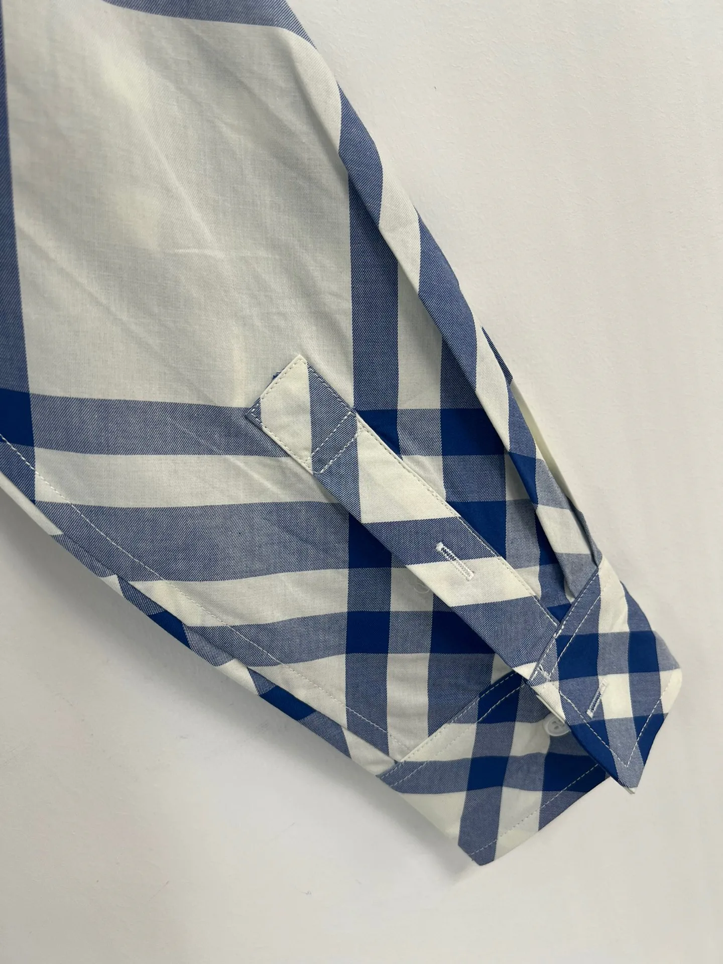 Рубашки Женские Burberry 10898913
