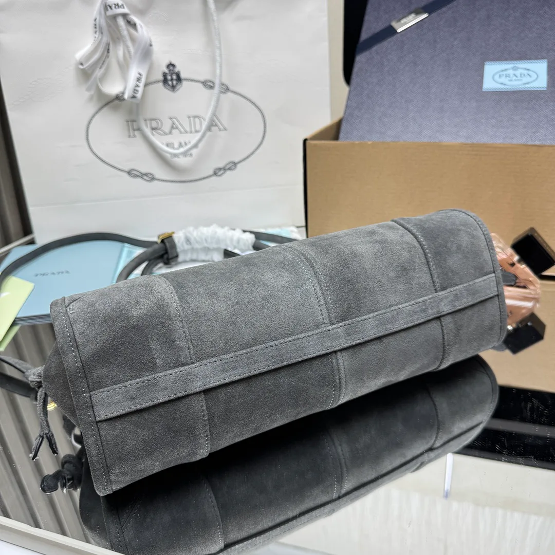 Сумки На Ремне Женские Prada 118530