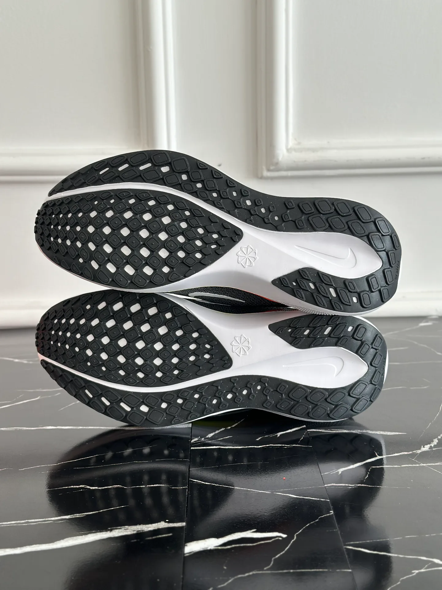 Кроссовки Мужские Nike 84895