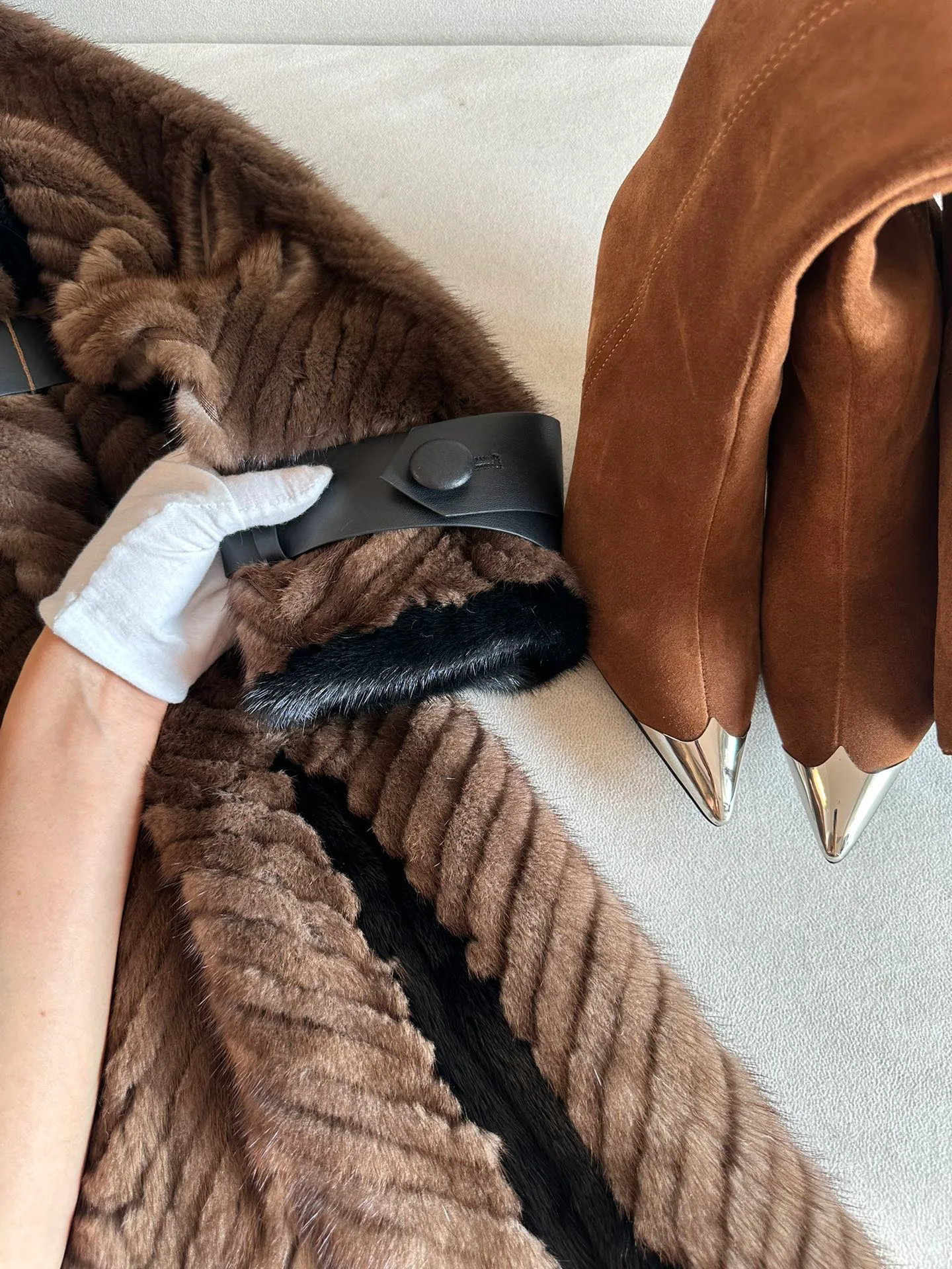 Шубы Женские Fendi 918088