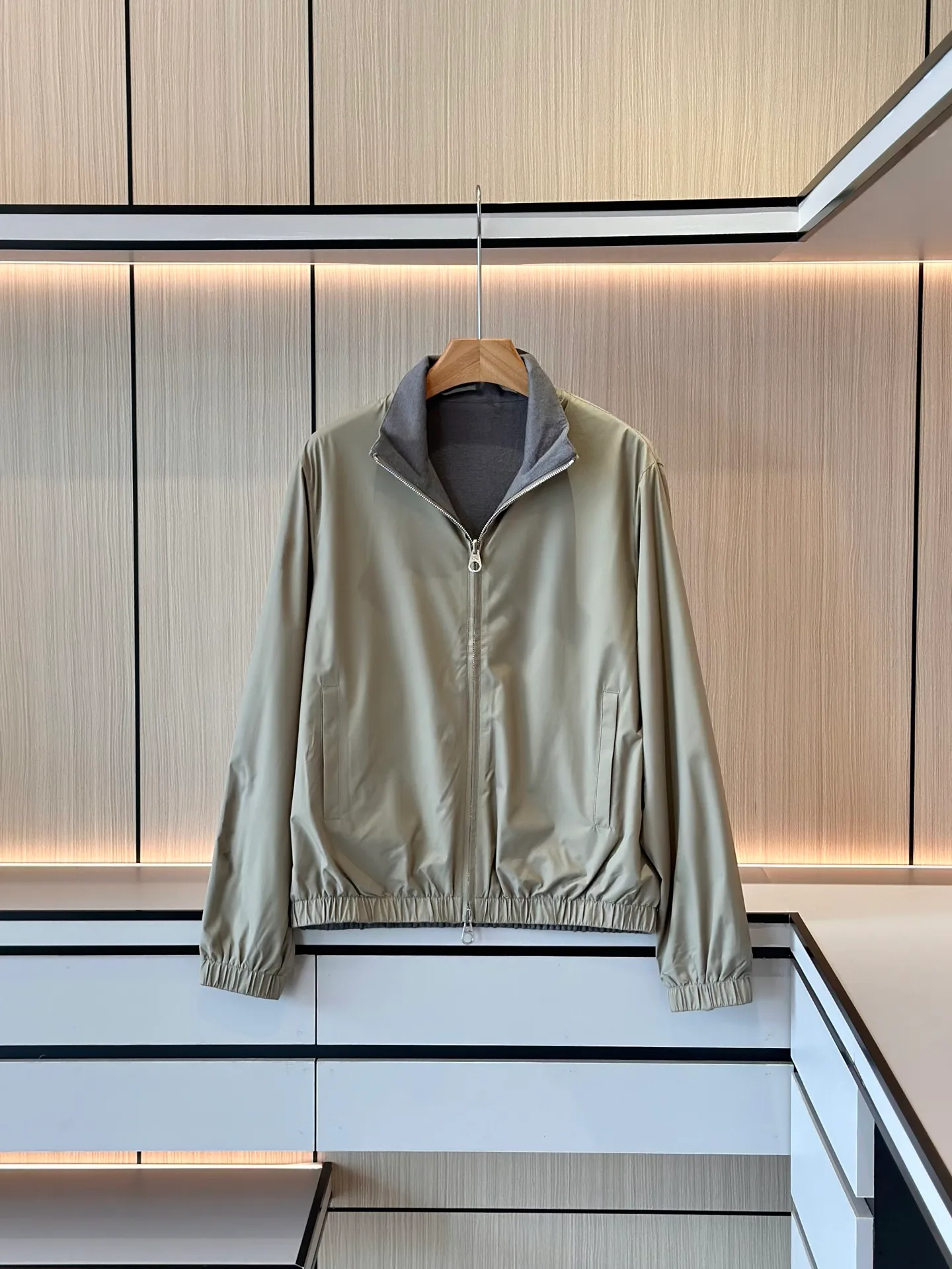 Куртки И Пуховики Женские Loro Piana 18099703