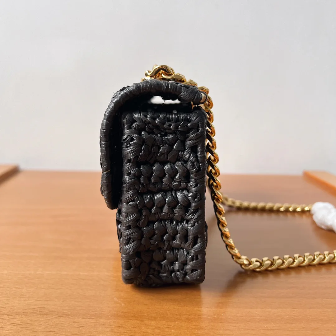 Сумки На Ремне Женские Celine 11532970