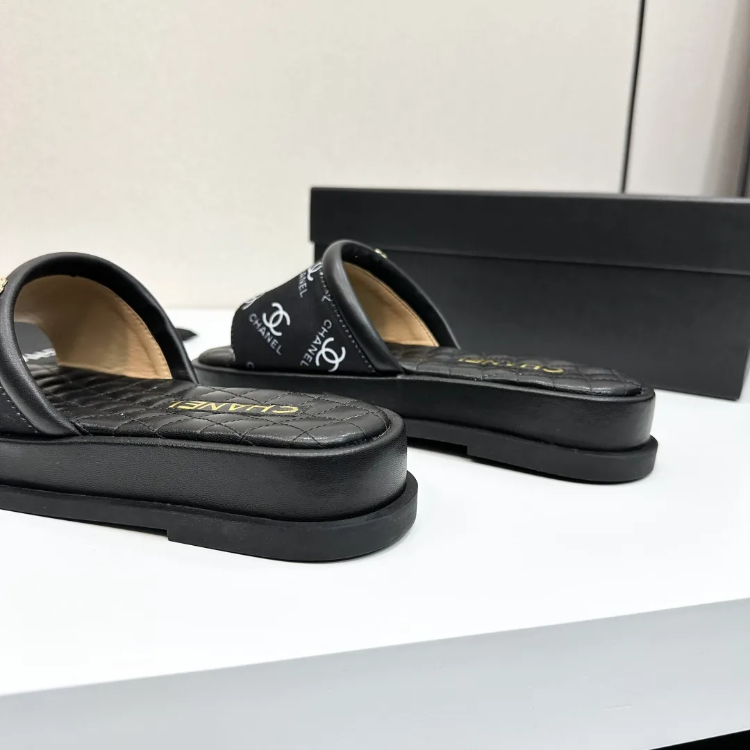 Шлепанцы Женские Chanel 14349