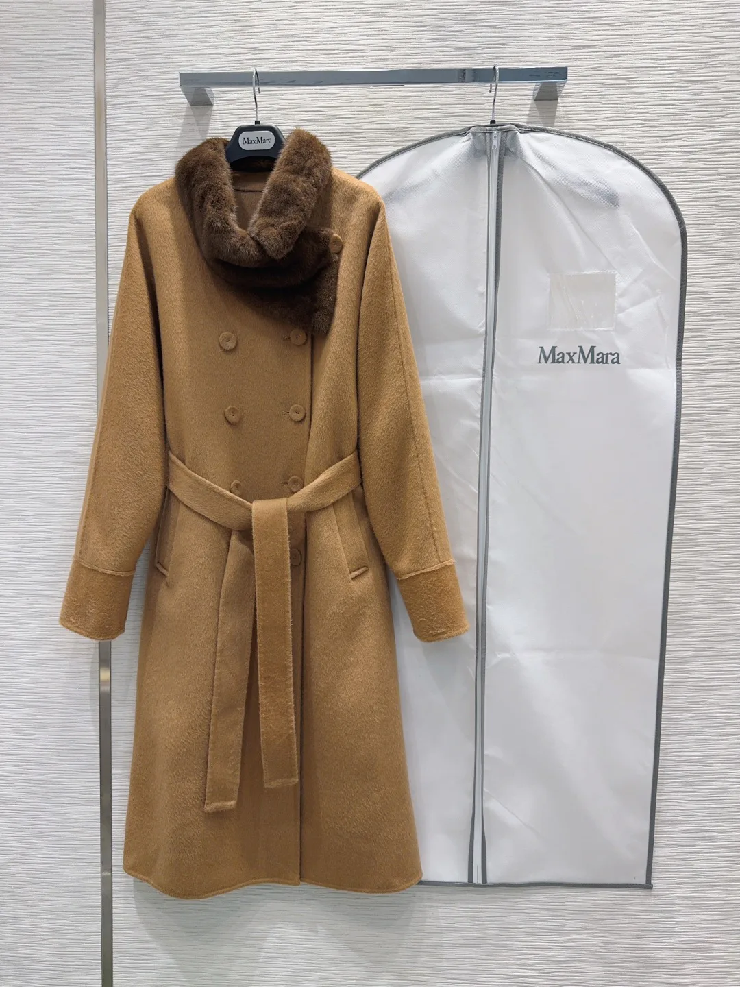 Пальто Женские Max Mara 18172478