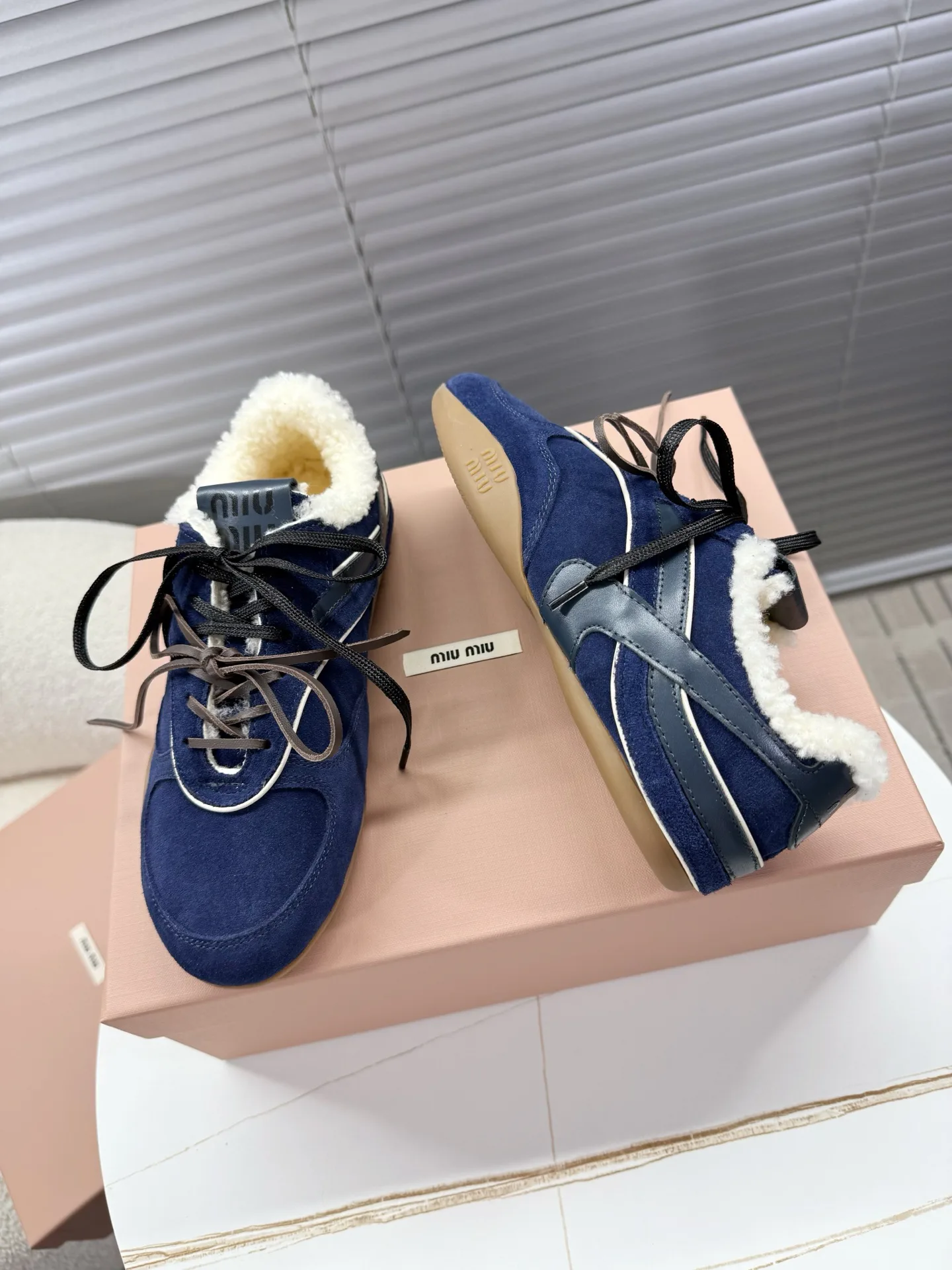Кроссовки Женские Miu Miu 3742556