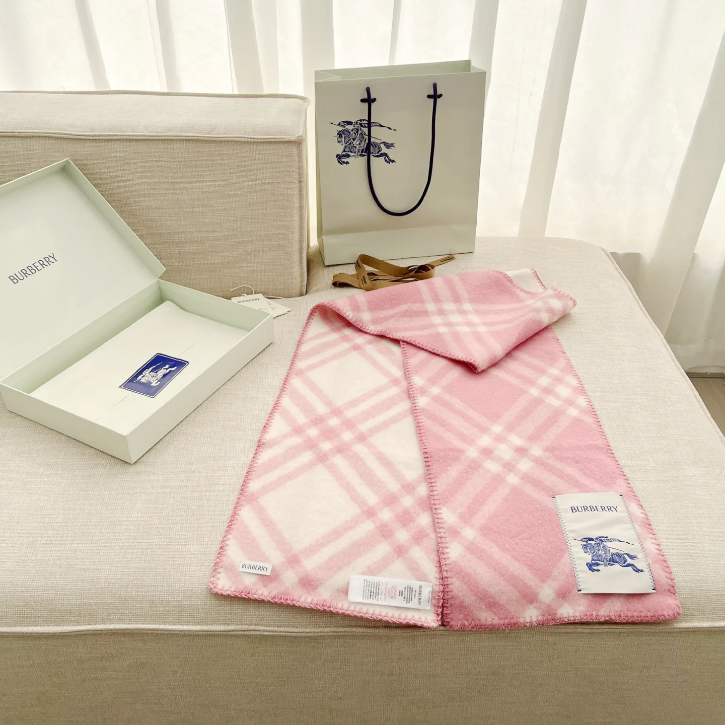 Шарфы Burberry 89469