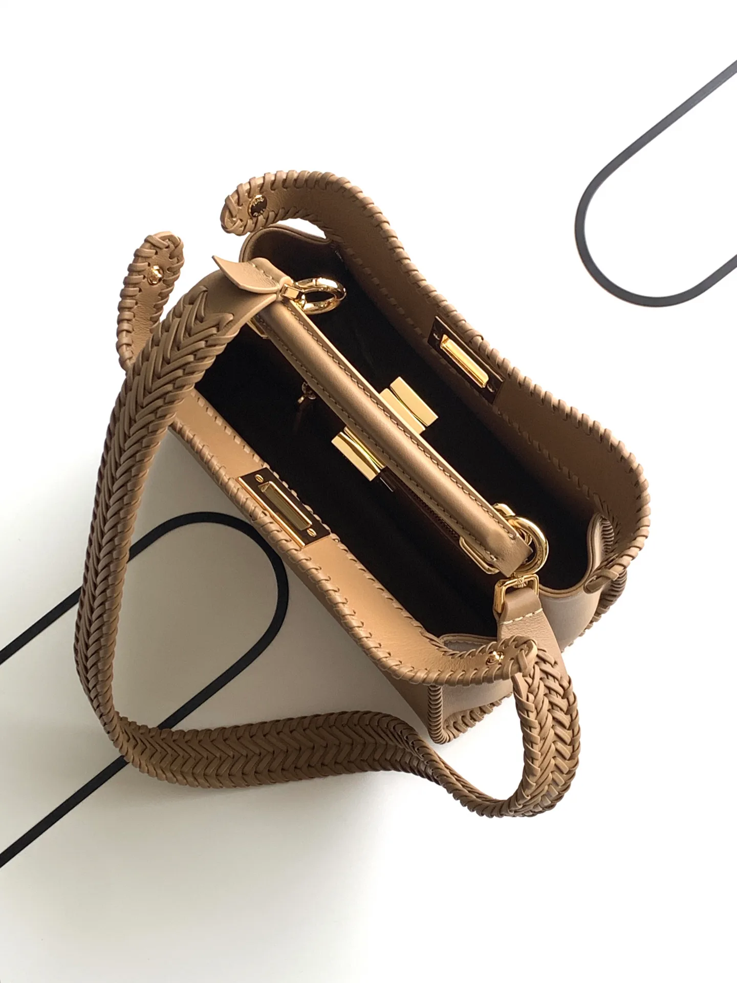 Классические Сумки Женские Fendi 13234484