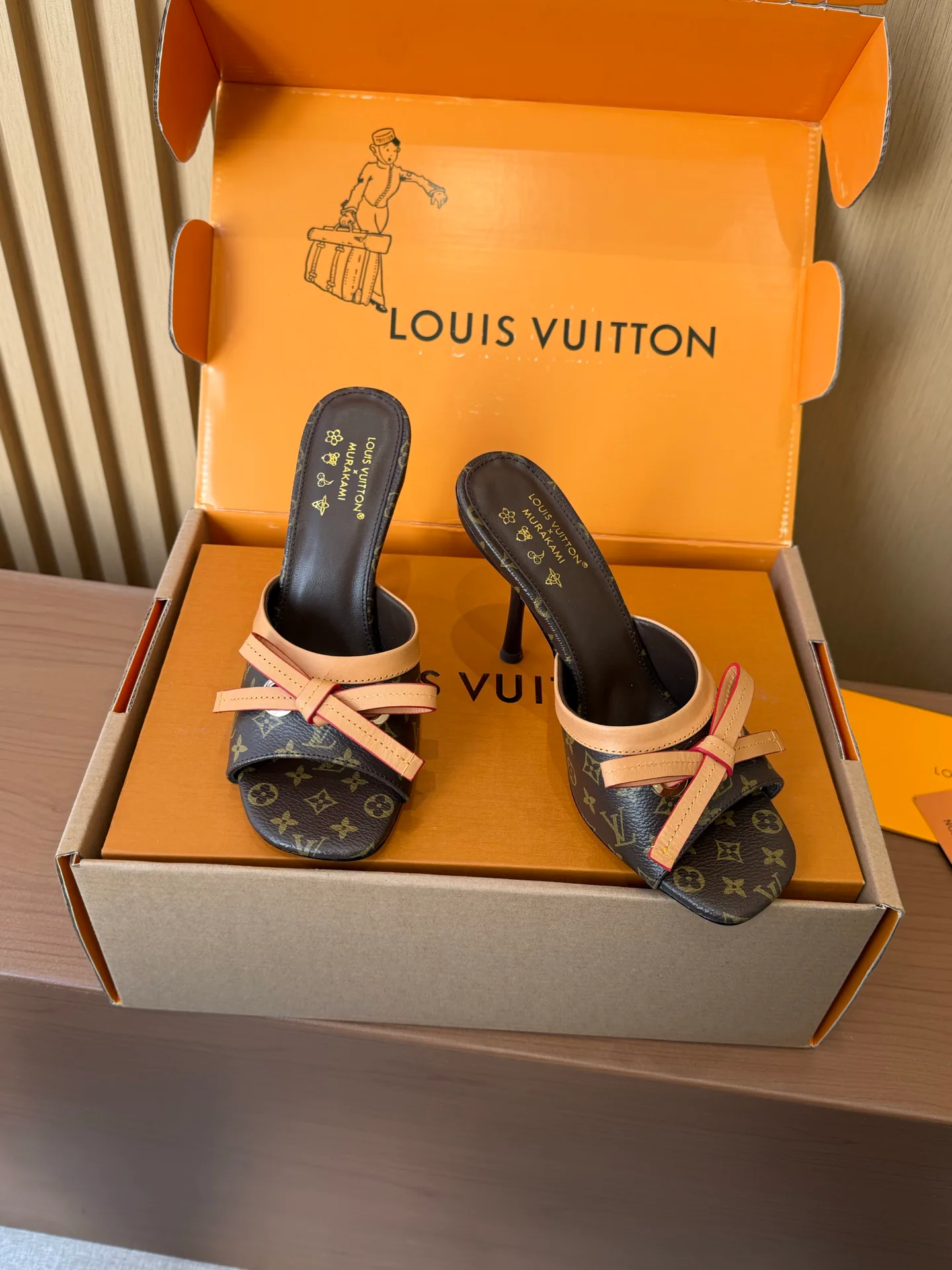 Босоножки Женские Louis Vuitton 5241797