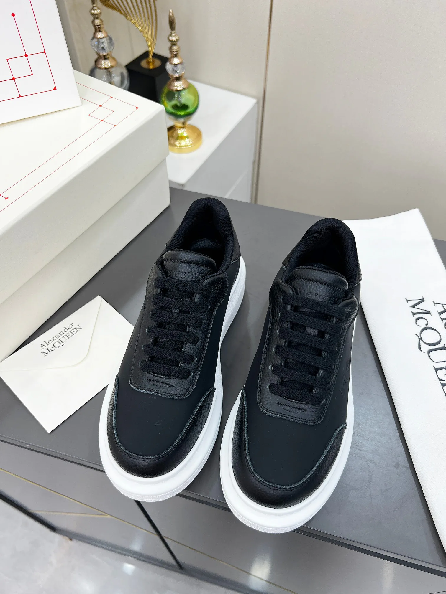 Кроссовки Женские Alexander Mcqueen 18740784